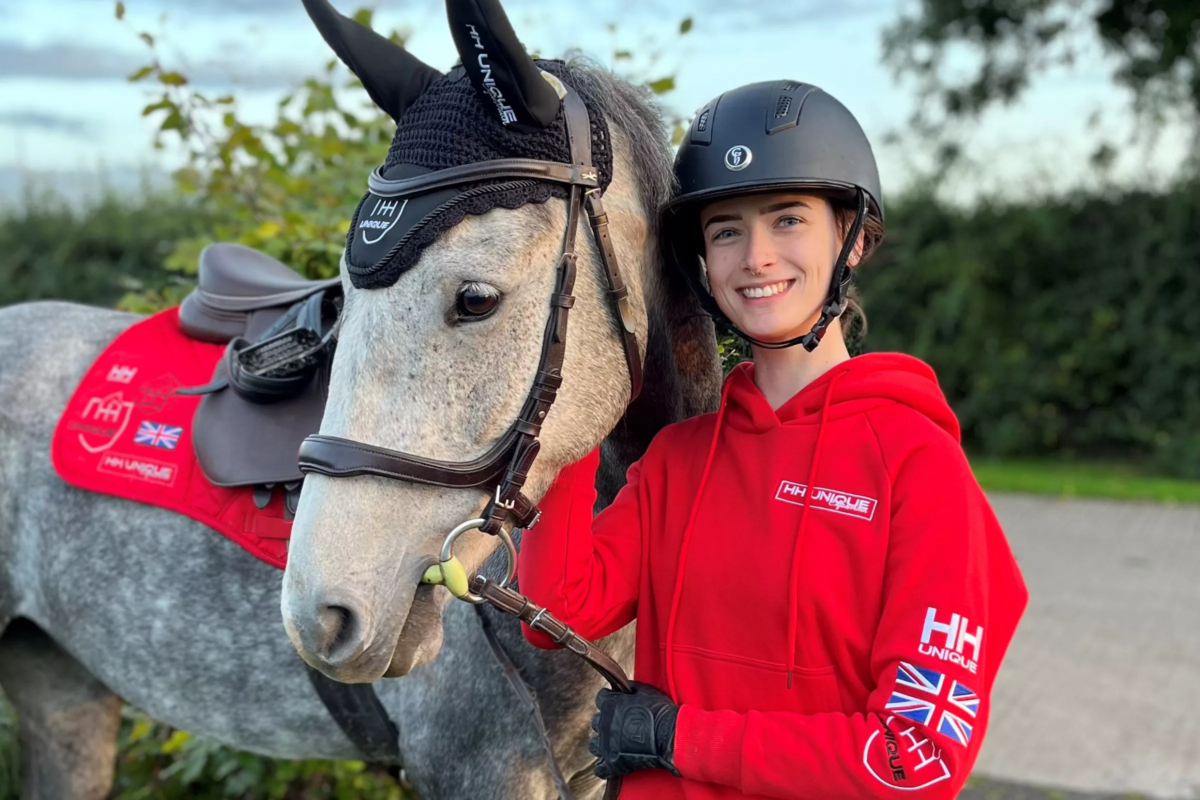 Woman Ignores Calls to Euthanize 'Dangerous' Horse and Discovers Real Issue - Vimarsana News
