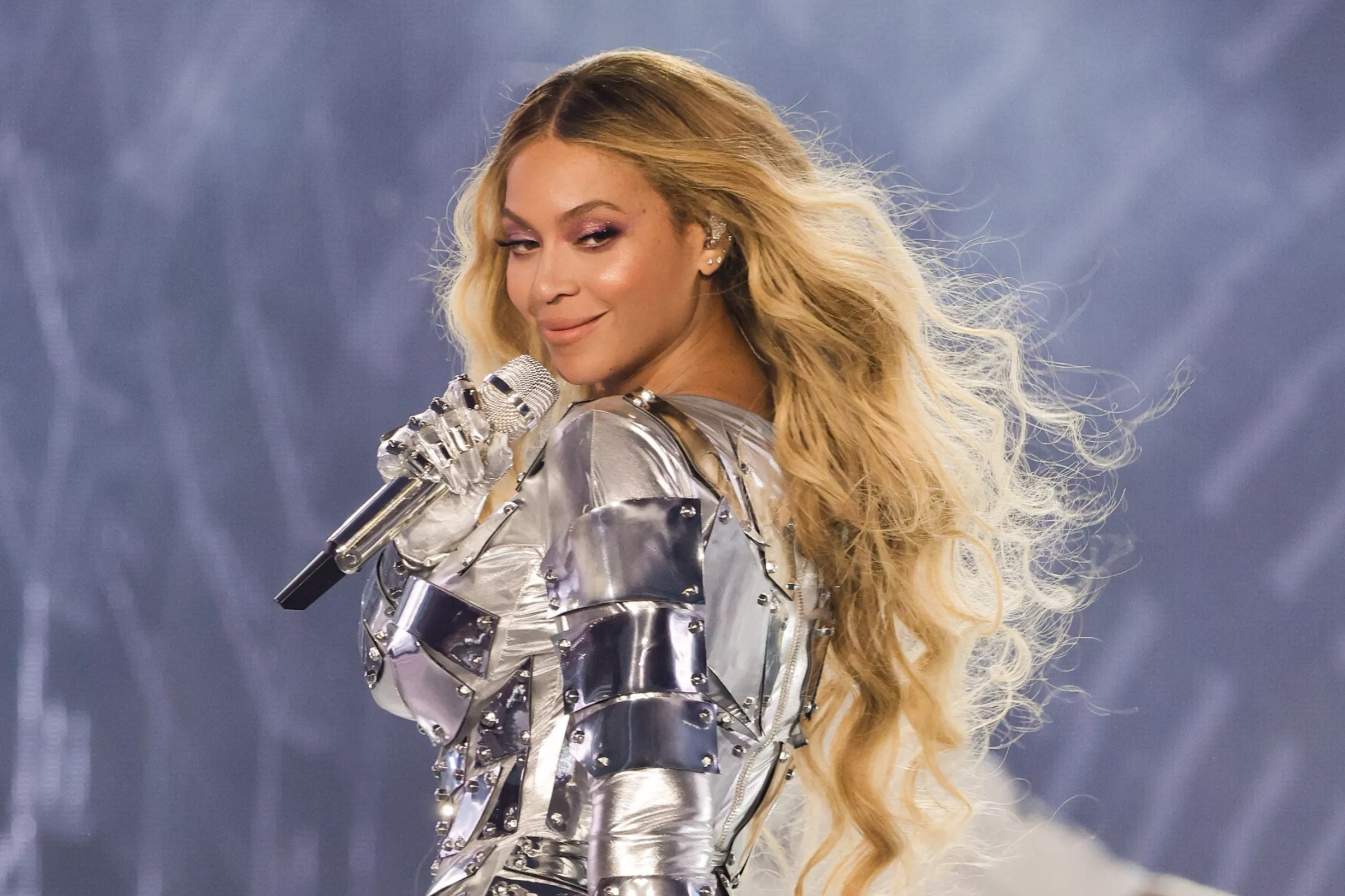 Beyoncé's Subtle Show of Support for Ukraine Throughout Renaissance Tour - Vimarsana News