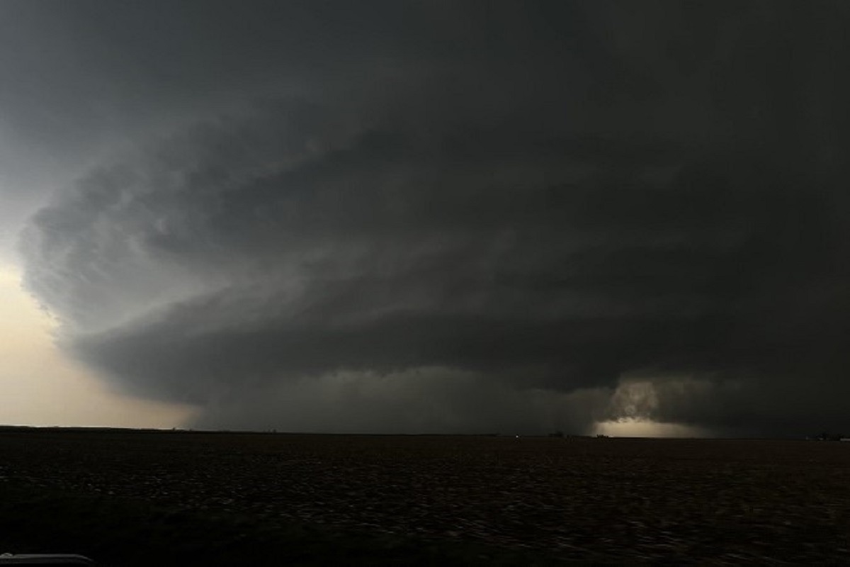Video of Storm Chasers Trapped Inside Tornado Viewed 1M Times