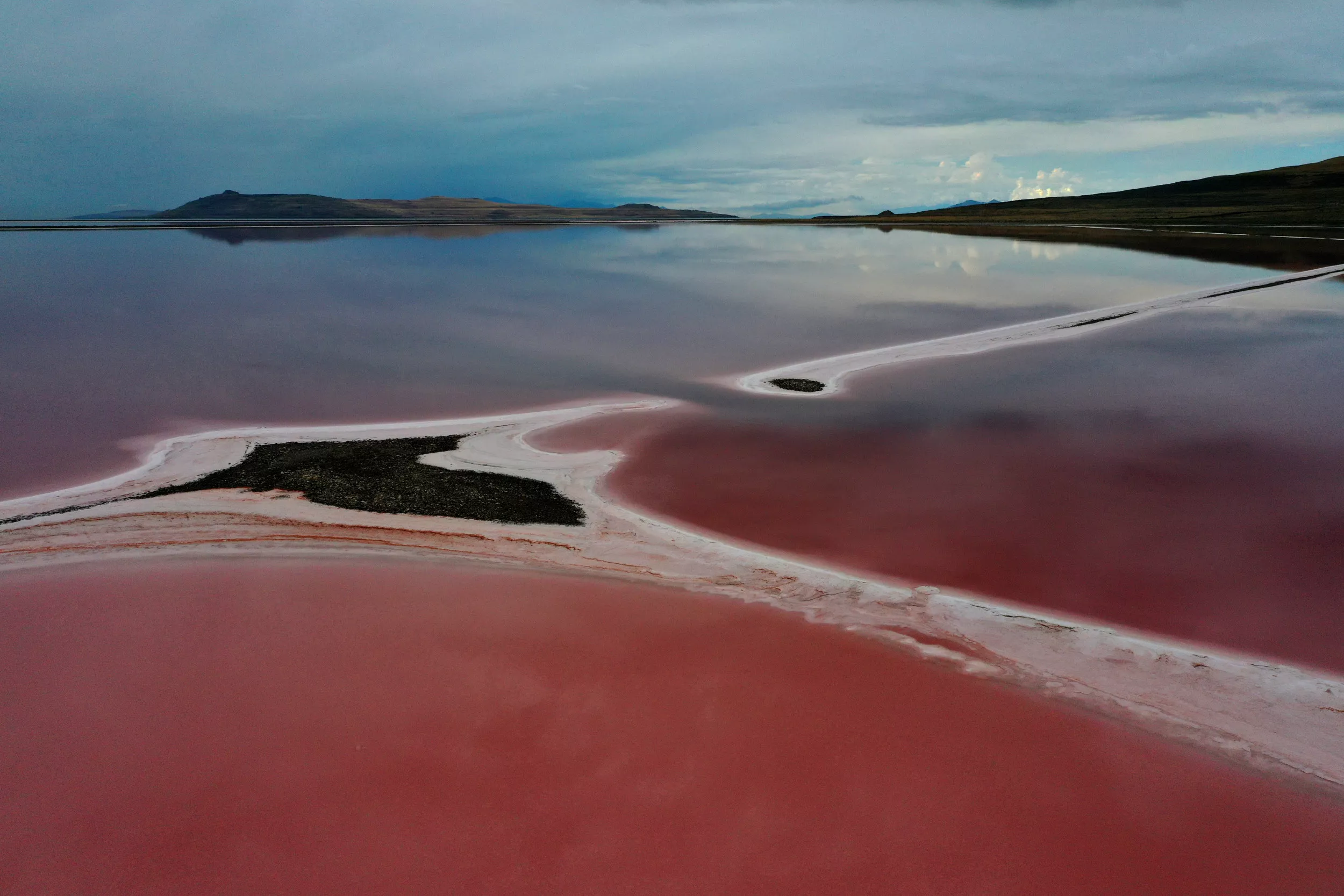 Great Salt Lake's Water Levels Rise Half Way to Healthy - Vimarsana News