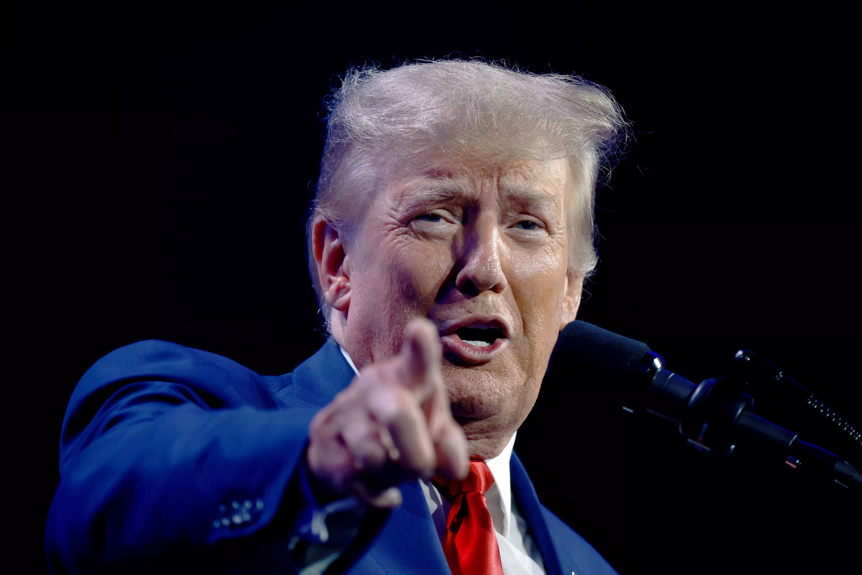 Aileen Cannon Faces Toughest Test Yet in Handling Donald Trump - Vimarsana News