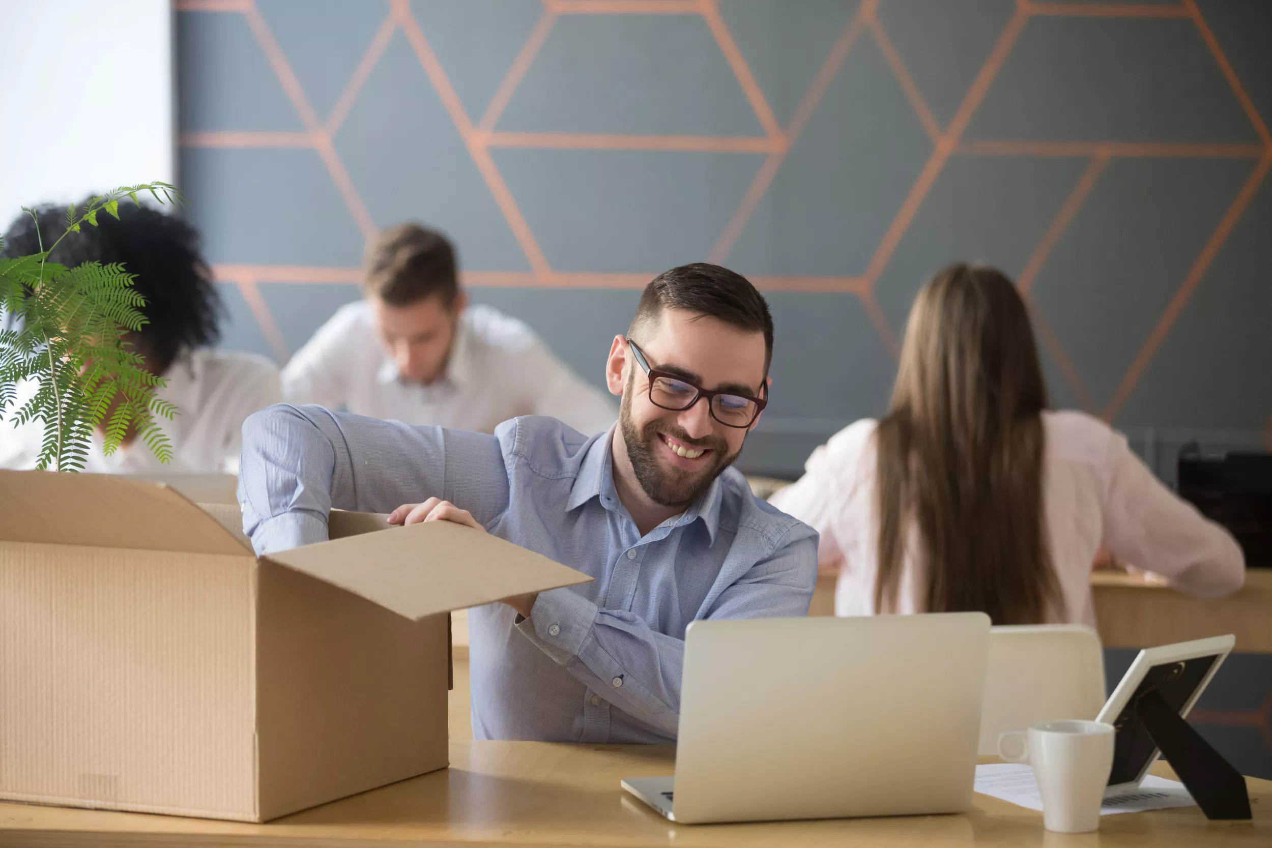 How to Win Friends and Influence People When You Start a Job - Vimarsana News