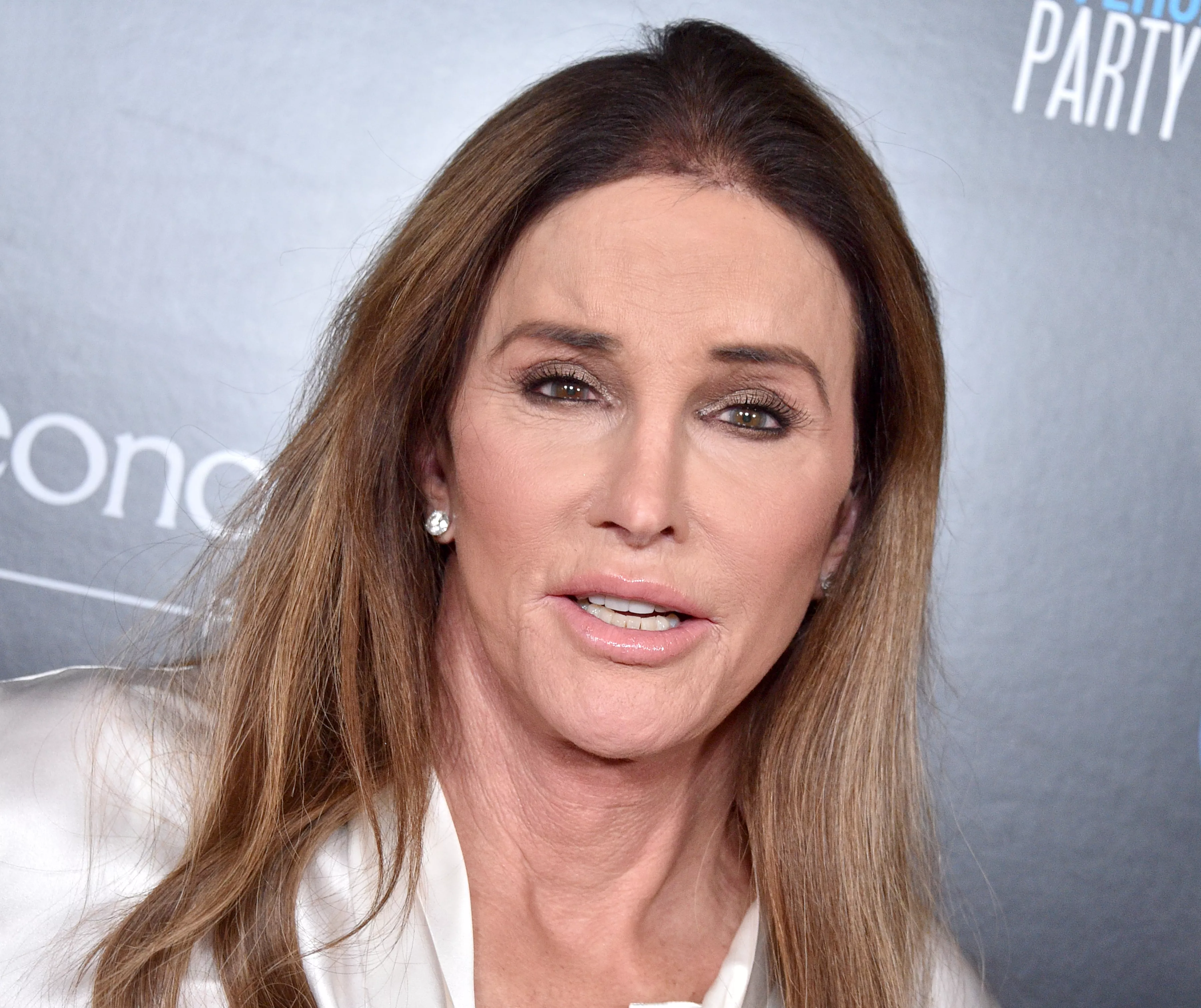 Exclusive: Caitlyn Jenner Responds to Transgender Backlash - Vimarsana News