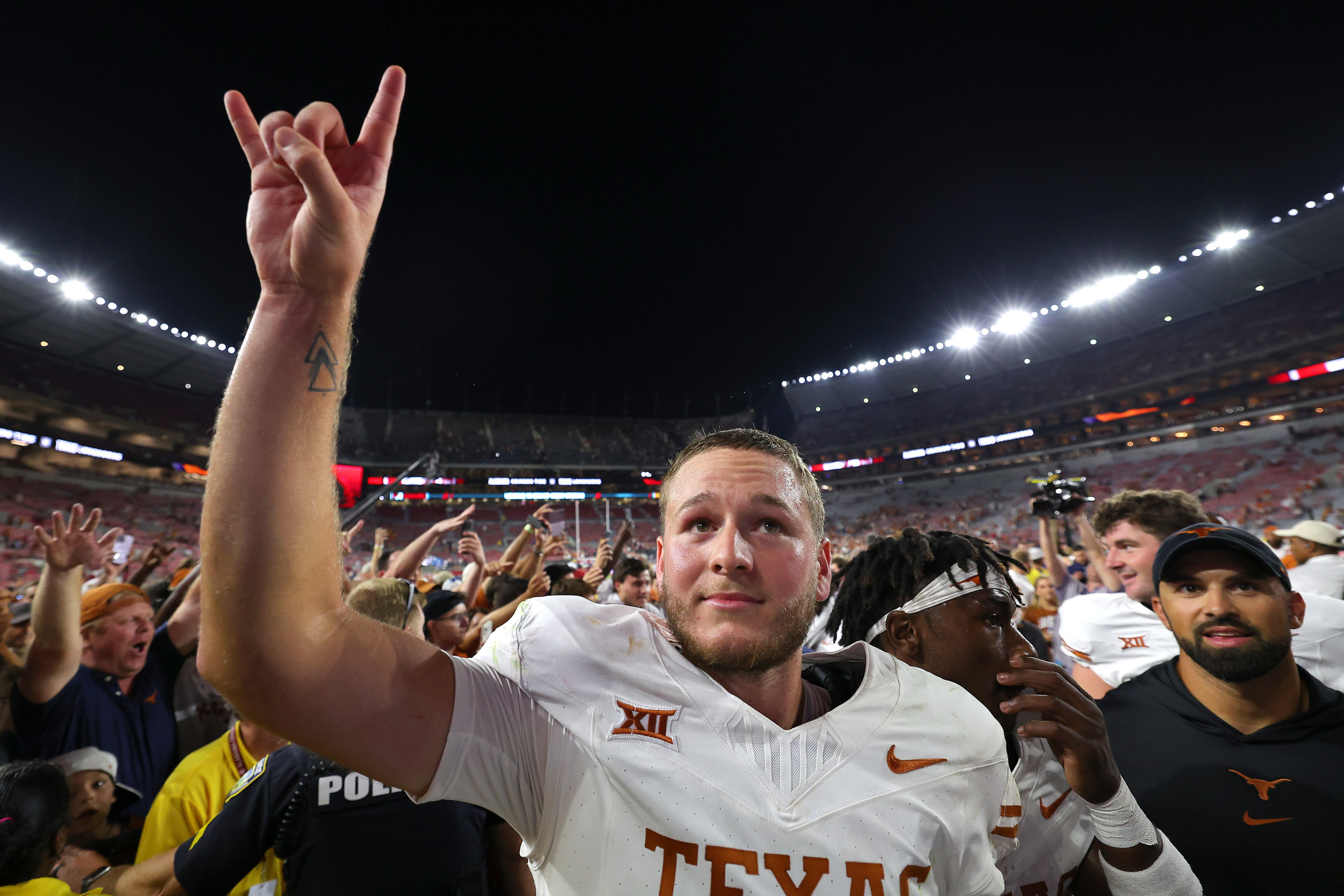 Texas QB Quinn Ewers 5 Things To Know About The Longhorns Starter