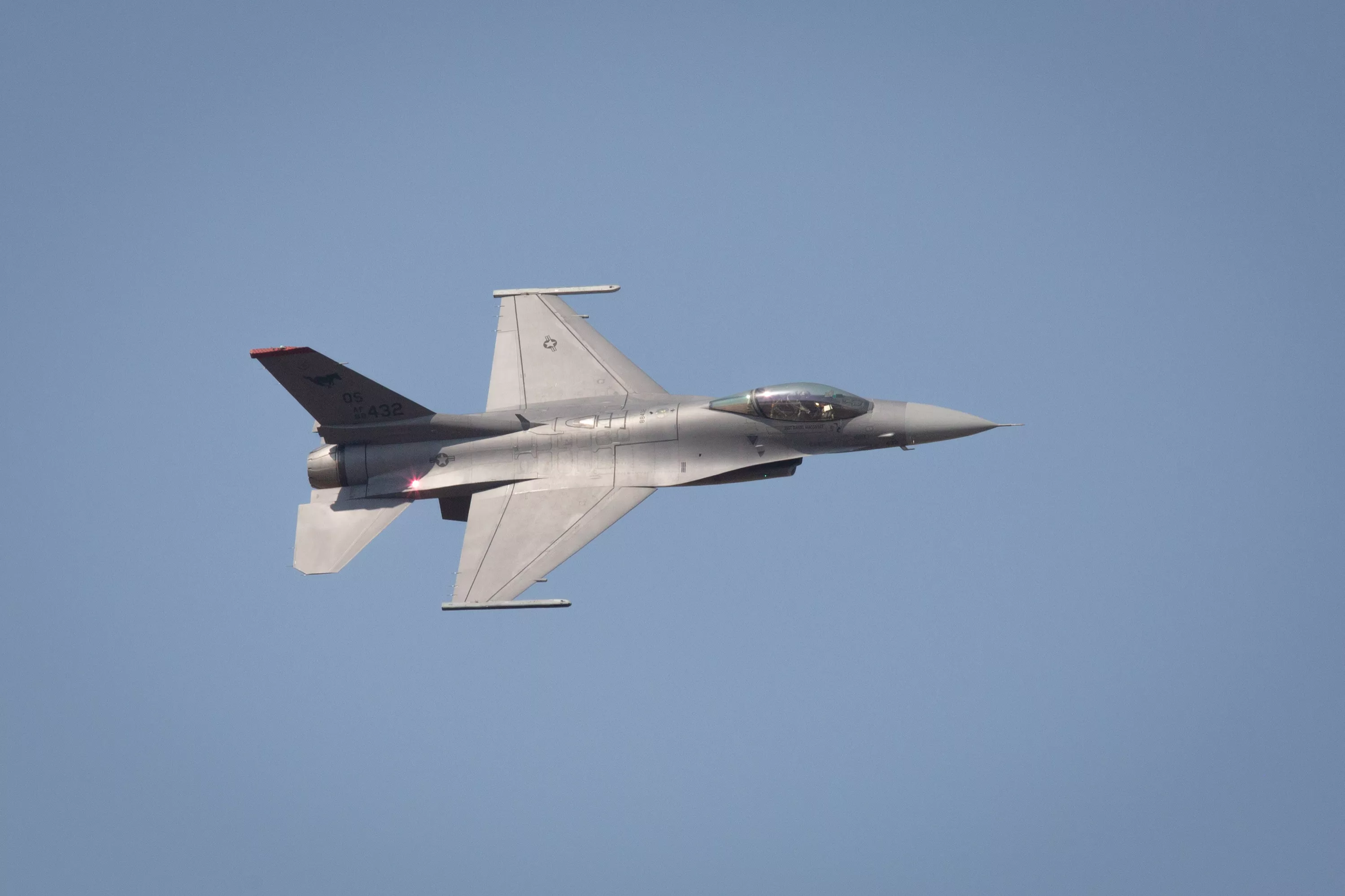 Ukraine Receives Major Update on When First F-16s May Arrive - Vimarsana News