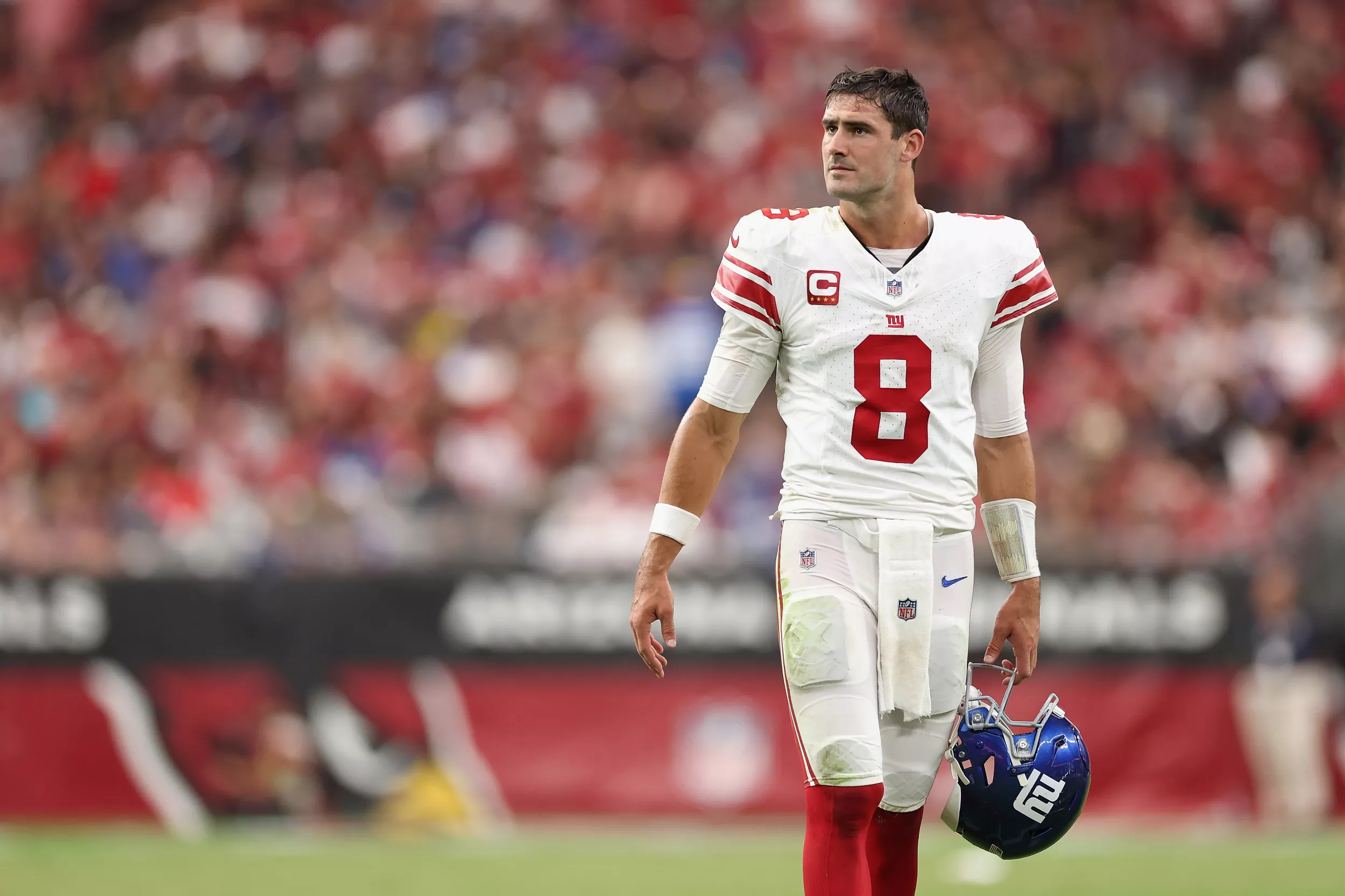 Daniel Jones Neck Injury: What We Know About Giants Quarterback's Status - Vimarsana News