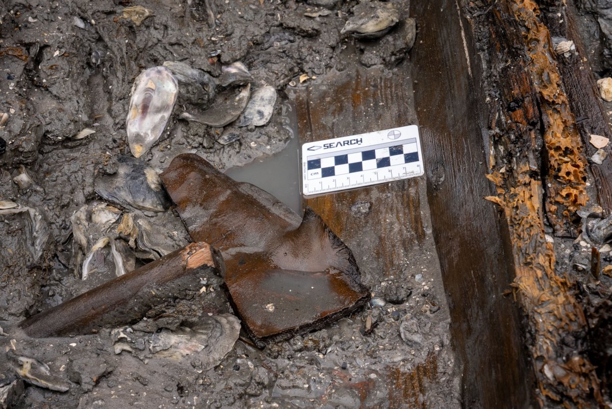 Arifacts found on shipwreck