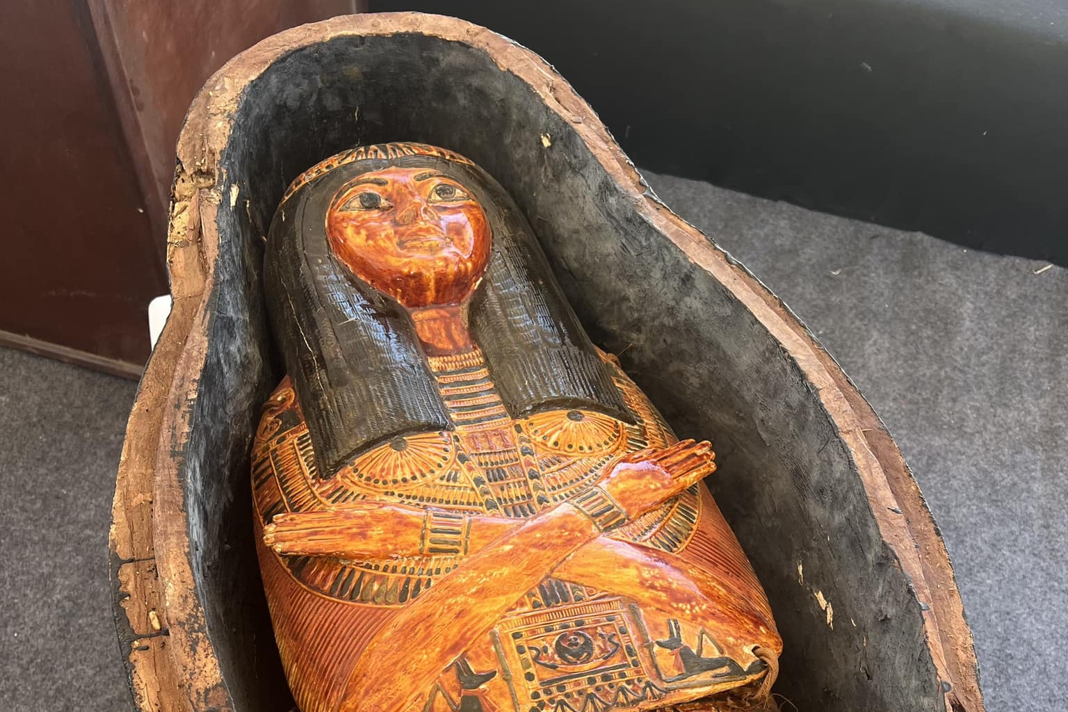 Ancient Egyptian Cemetery Found With High Priest Daughter's Colorful Coffin - Newsweek