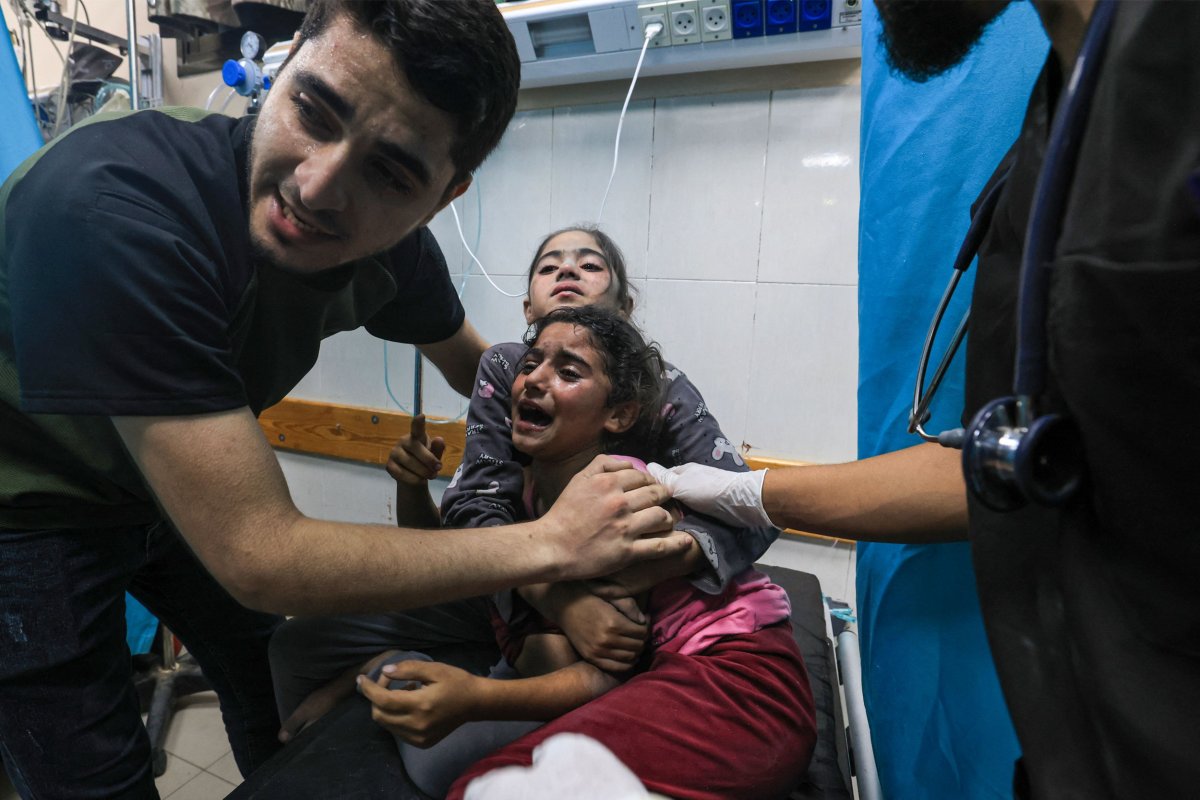 Injured, Palestinians, received, treatment, at, Gaza, hospital