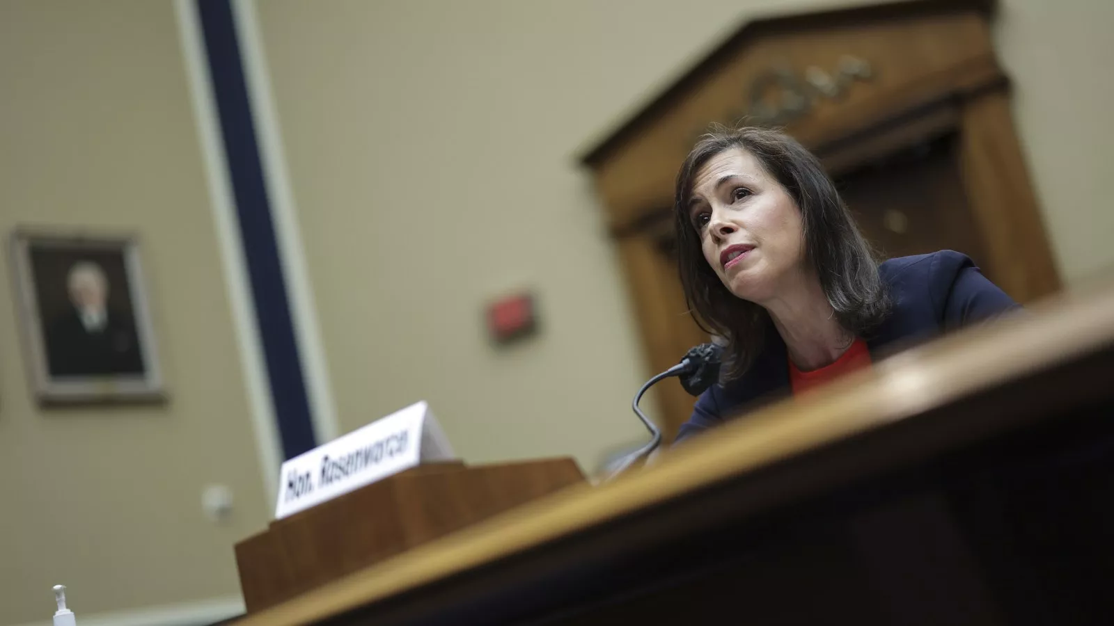 Sarah Rosenblit fcc-chairwoman.webp?w=1600&h=900&q=88&f=7fc221e110e7de859d3202716e21b649