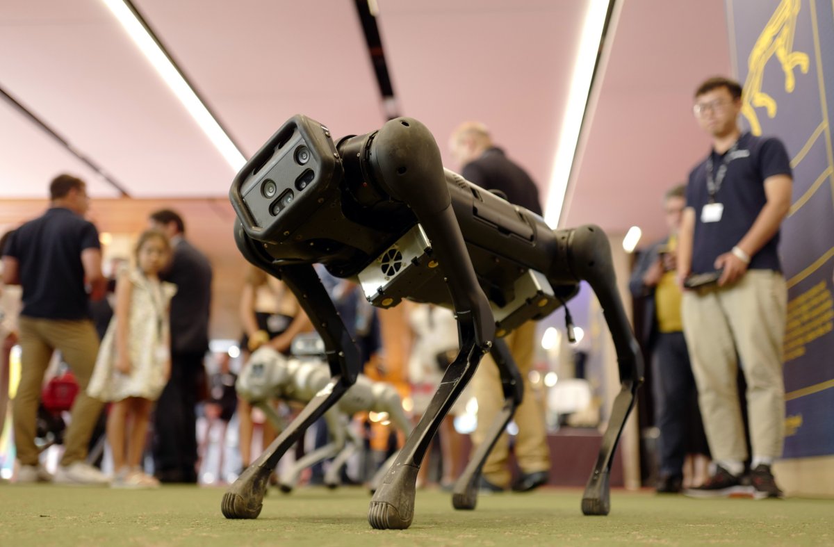 Artificial intelligence robot
