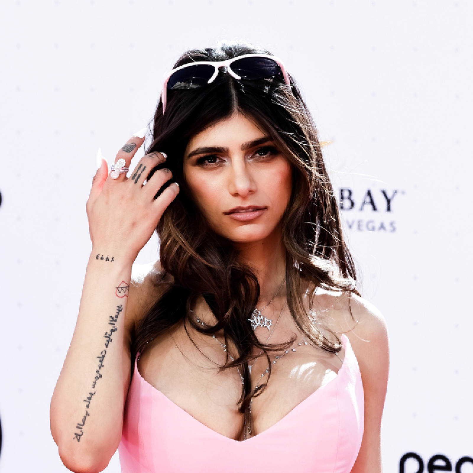 1600px x 1600px - What Mia Khalifa Has Said About the Israeli-Palestinian Conflict