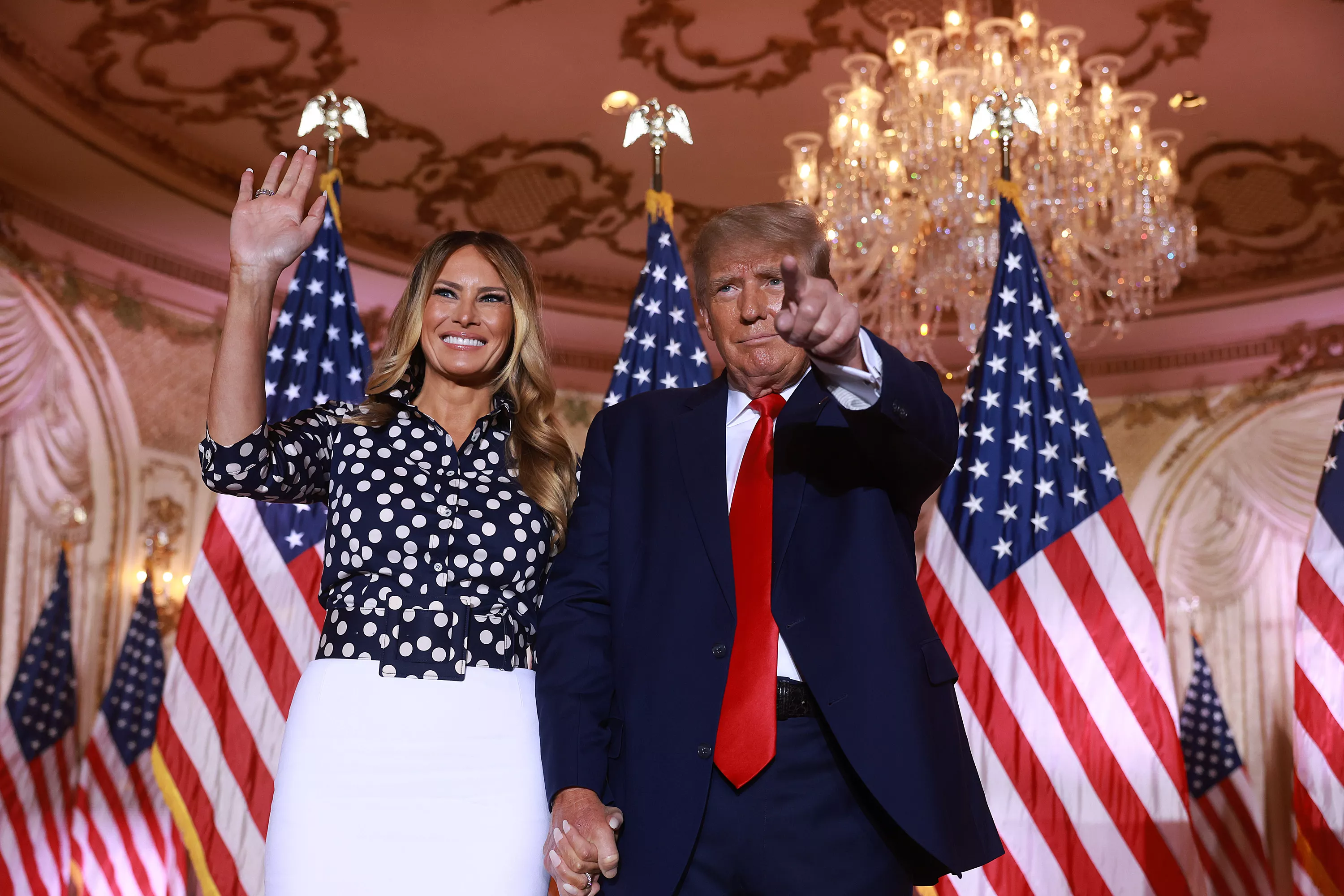Donald Trump Speaks Out Over Melania Bikini Report - Vimarsana News