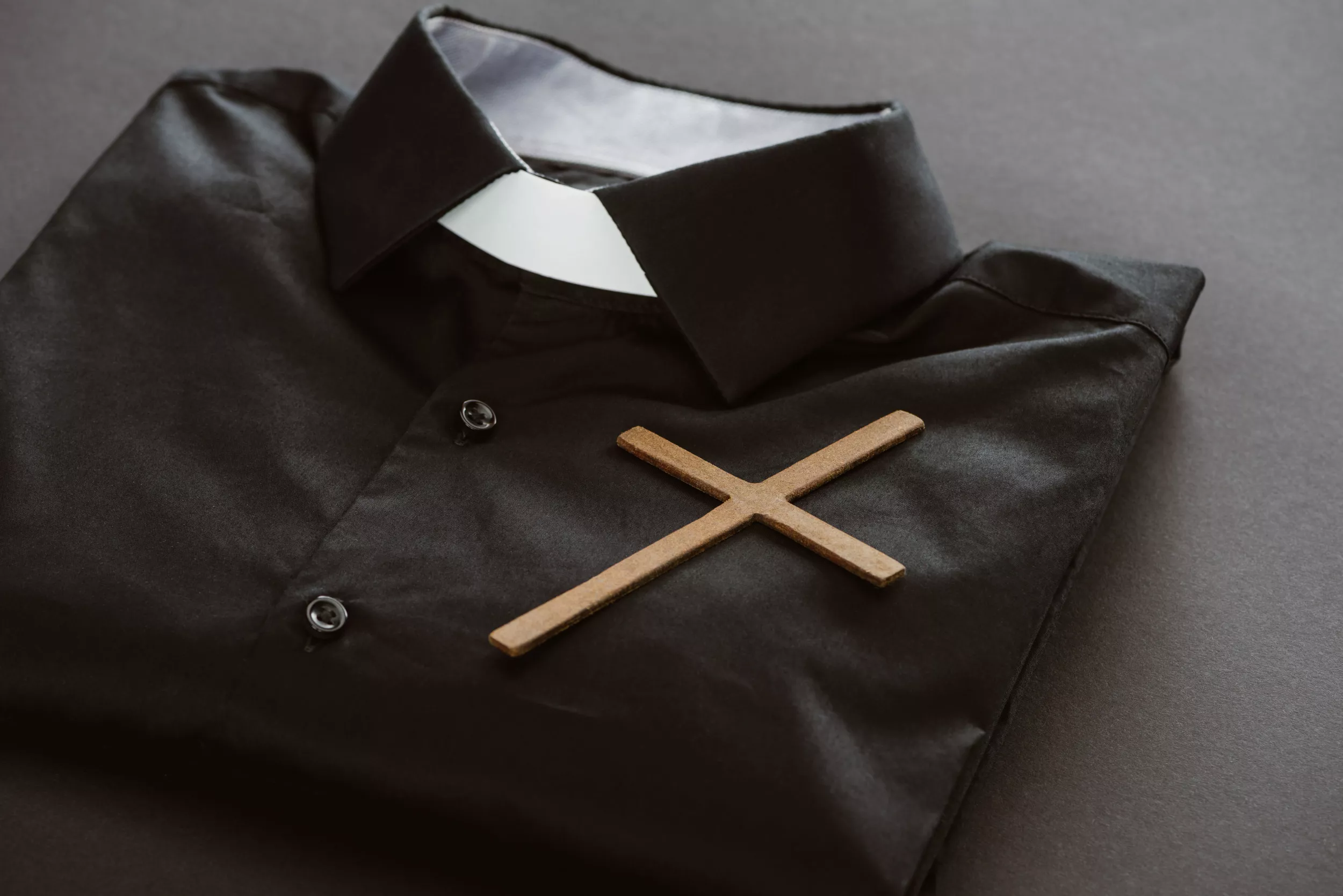 California Church Issues Warning Over Fake Priests - Vimarsana News
