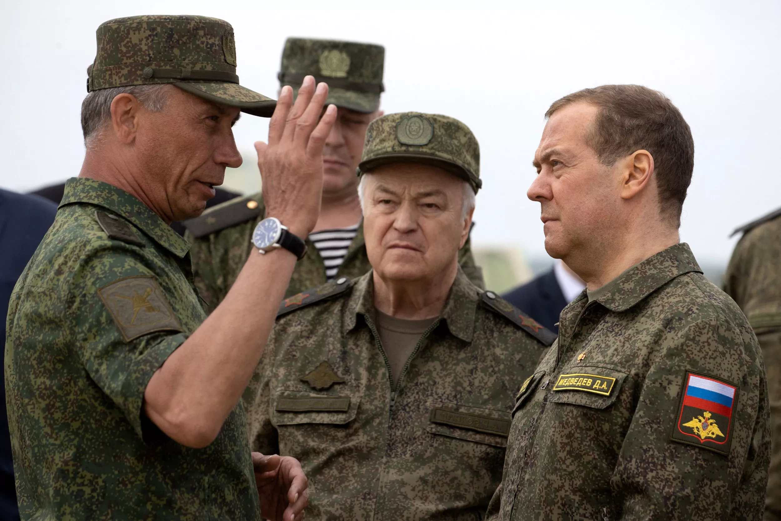 Satellite Photos Appear to Show Russia's 'Torture Pits' for Unruly Troops - Vimarsana News