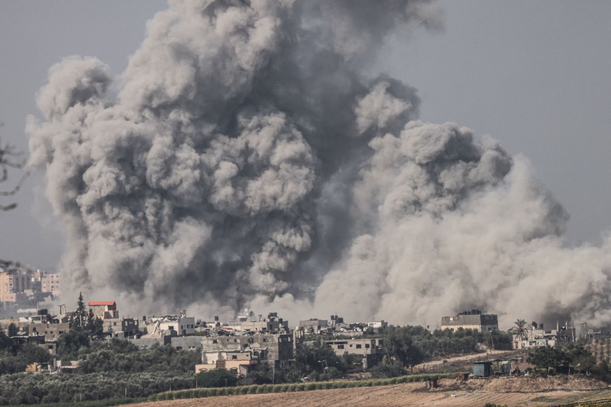 Israel, bombs, northern, Gaza, amid, Hamas, war