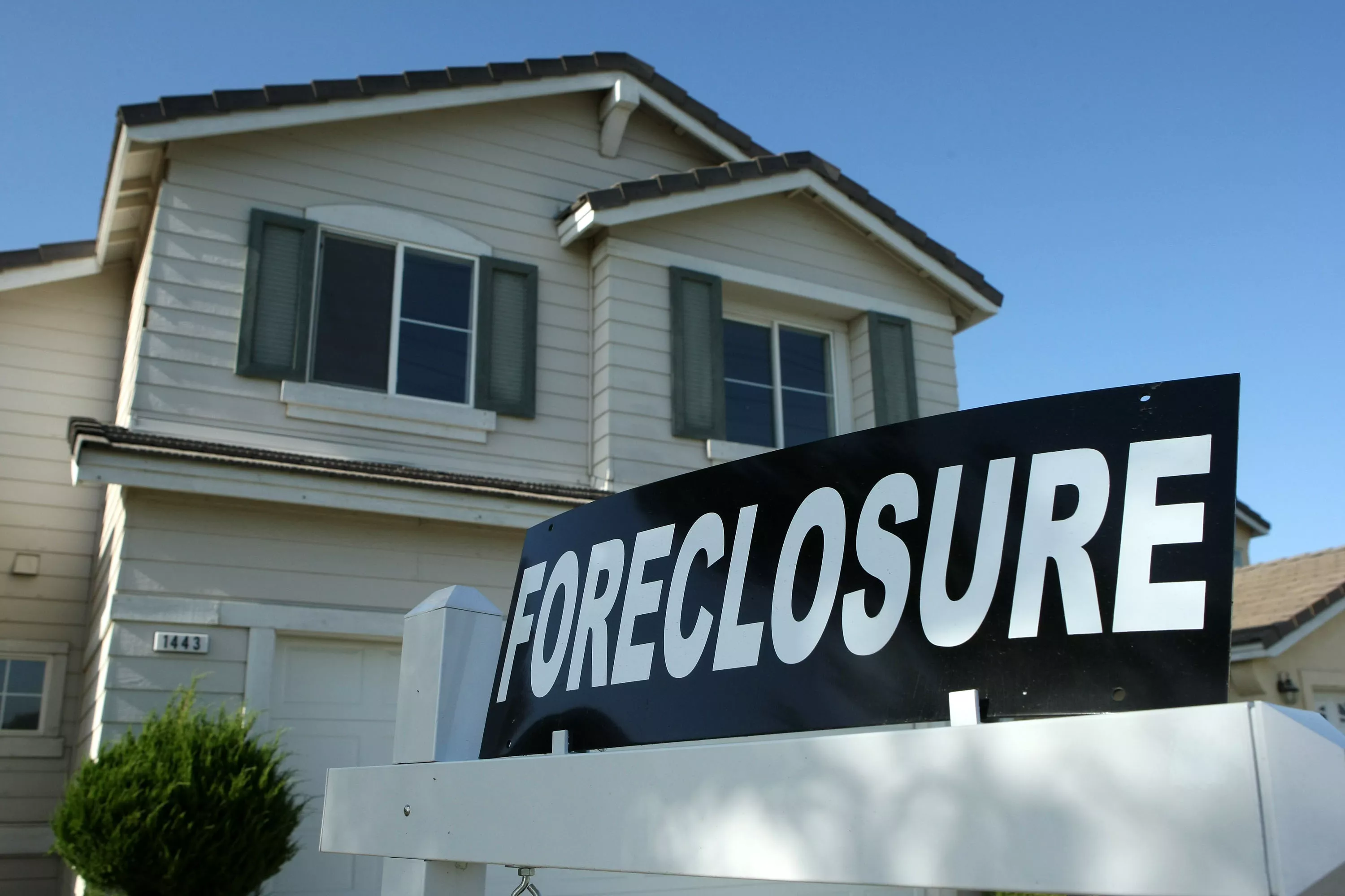 Influencer Accused of Scamming Desperate Homeowners Out of $30,000 - Vimarsana News