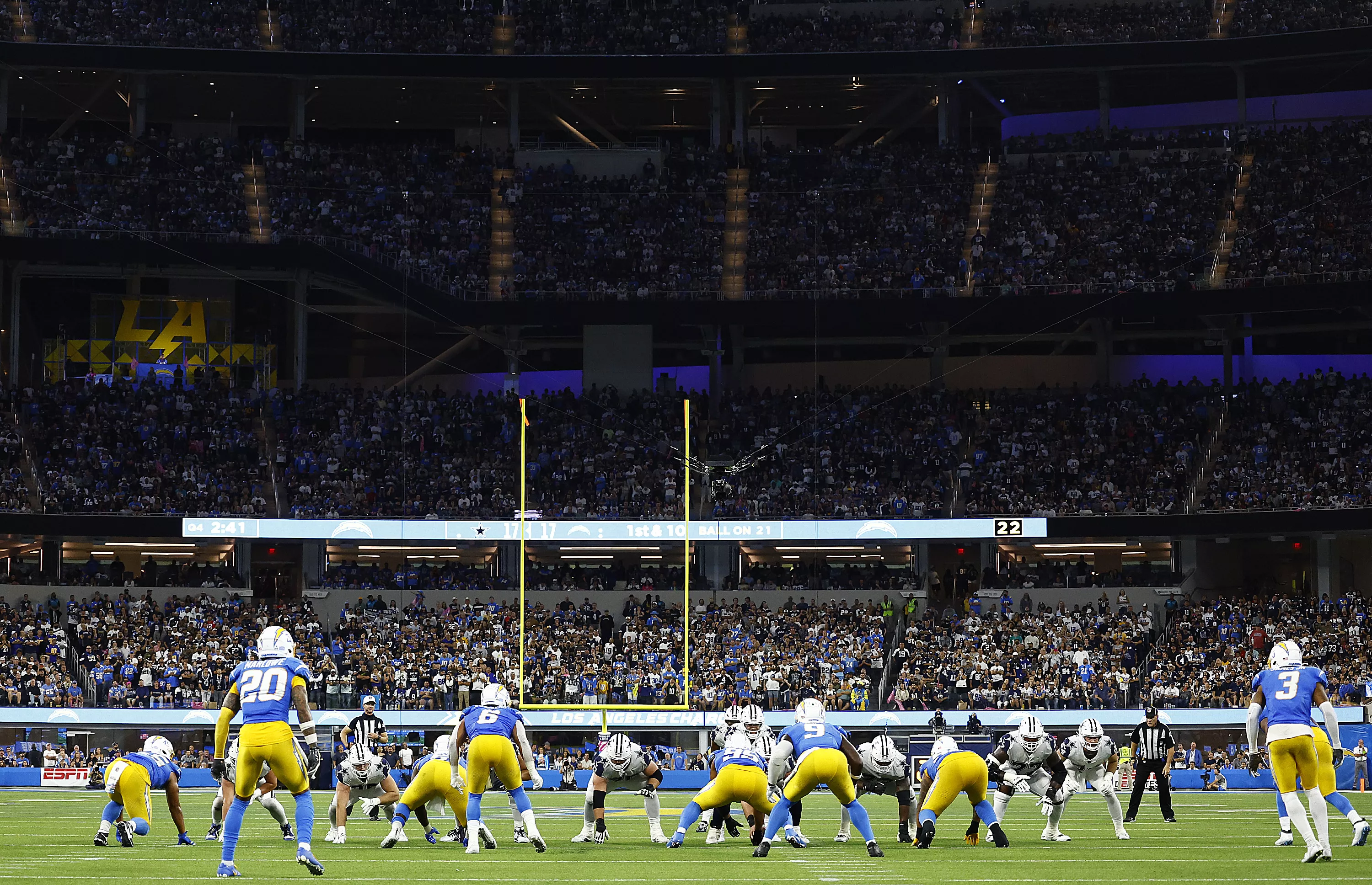 Who Is Chargers Superfan Merianne Do? 5 Things We Know After She Went Viral - Vimarsana News