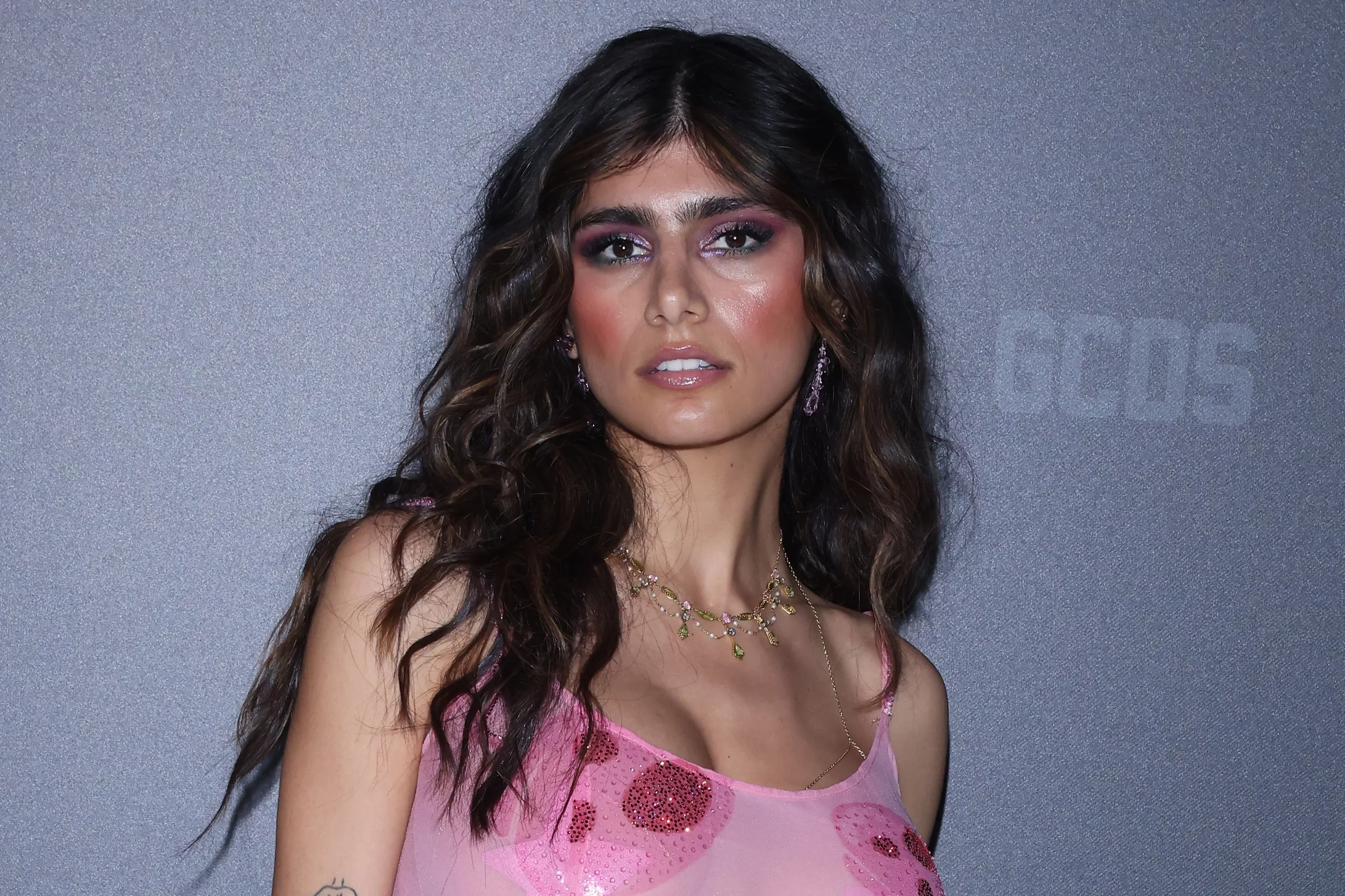Mia Khalifa Speaks Out After Getting Canceled - Vimarsana News