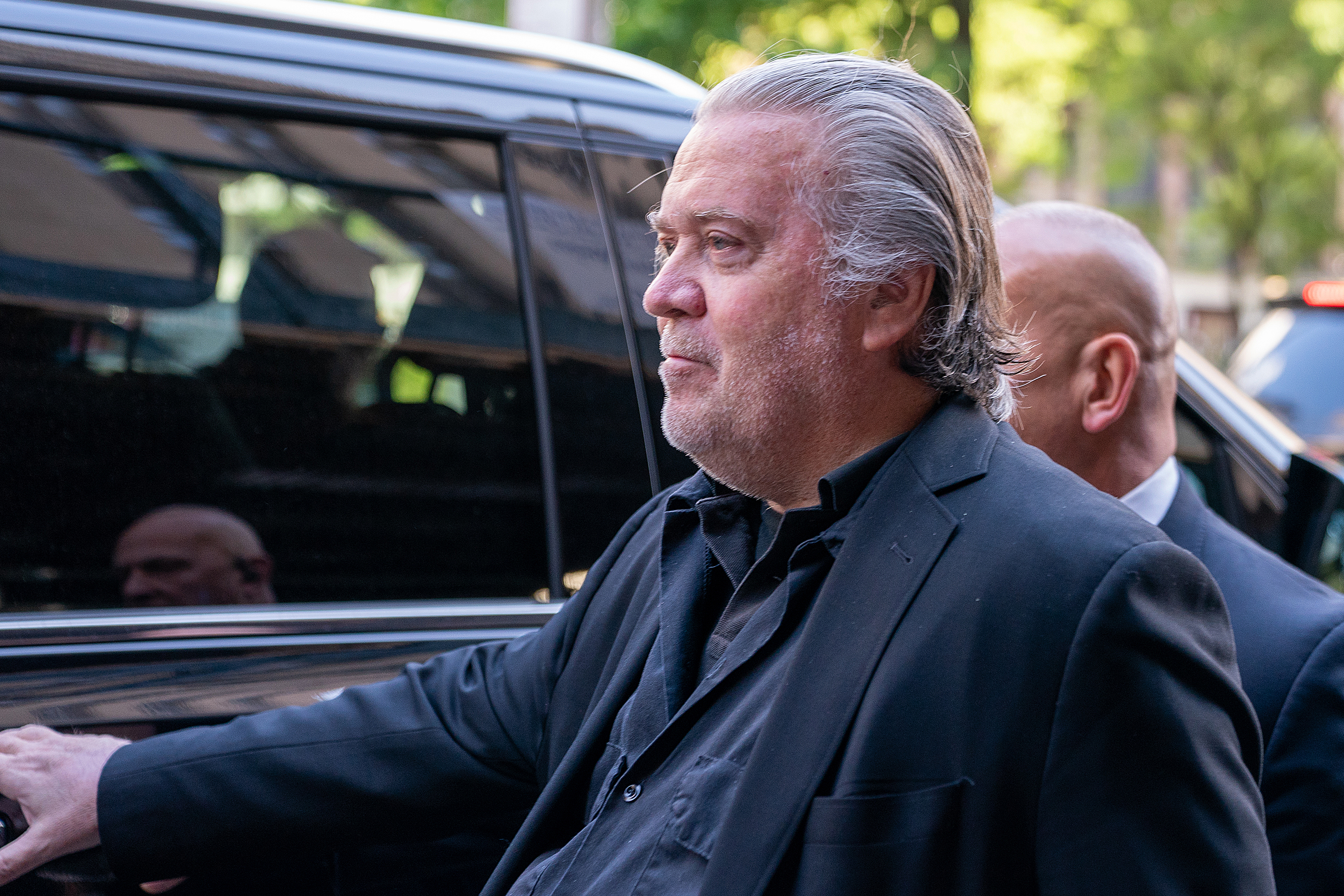 Steve Bannon Bets Trump Will Be Kicked Off Ballot