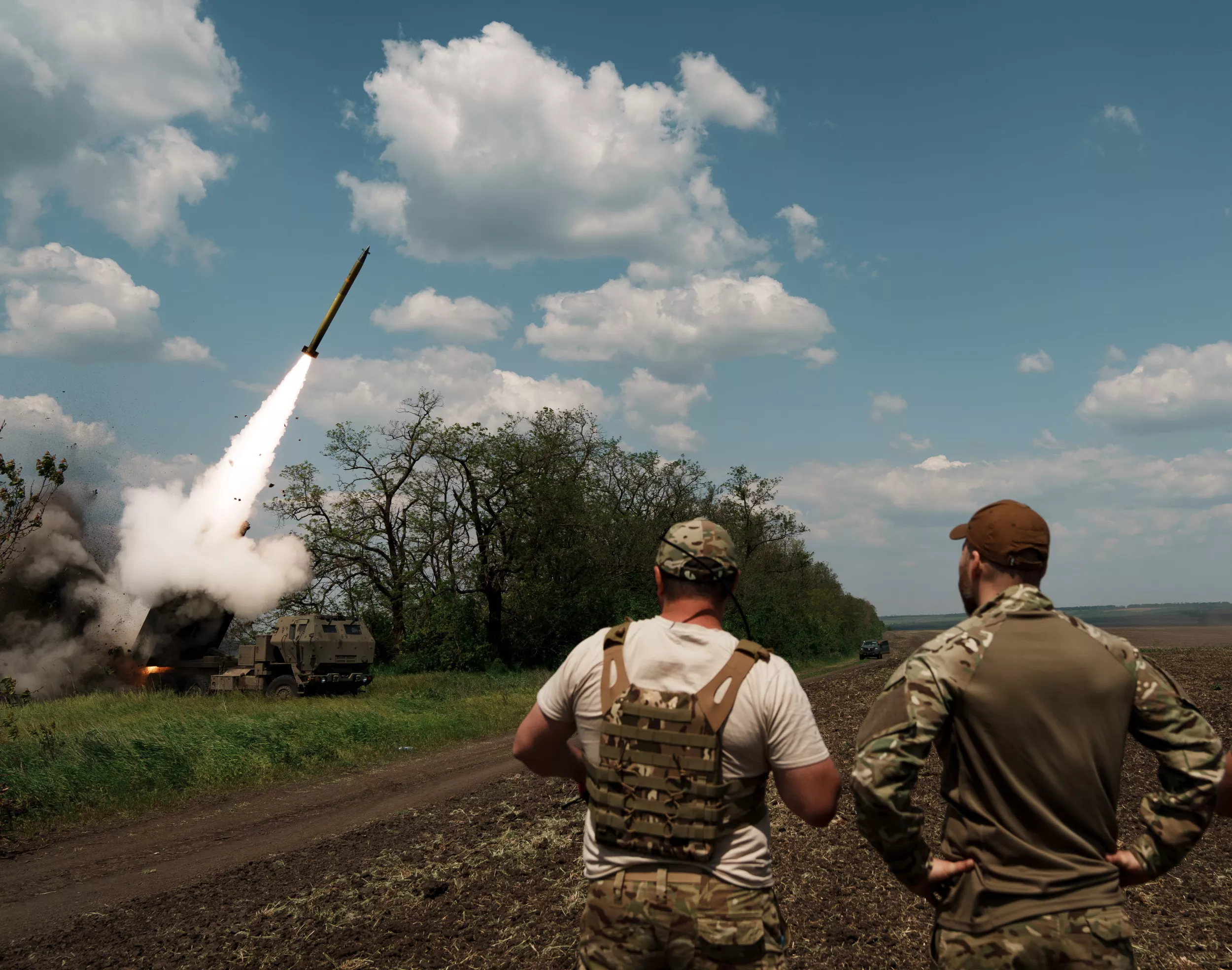 Deadly HIMARS Strike on Russian Convoy 'Wiped Out Battalion': Video - Vimarsana News