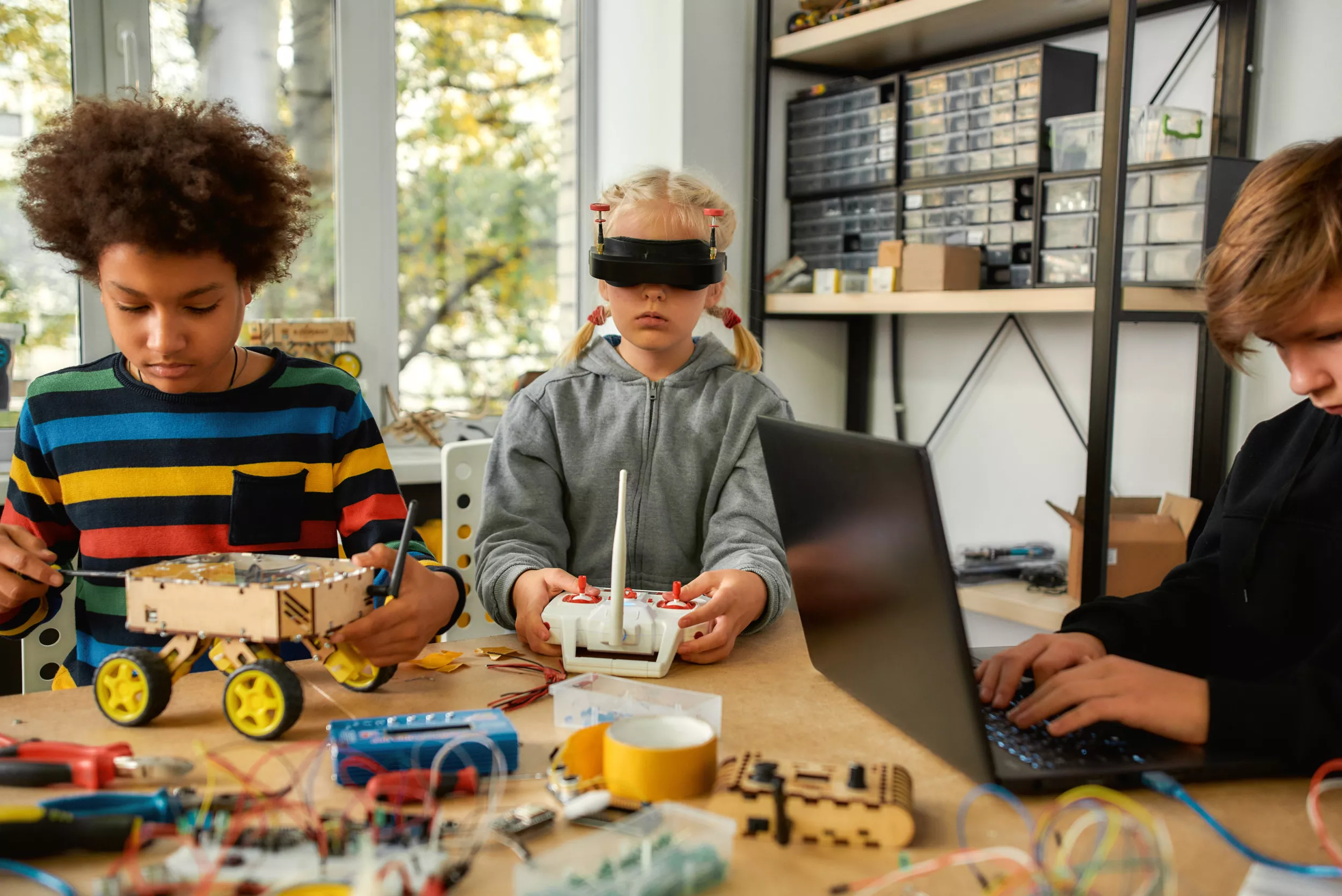 The Young Inventor Challenge: Illuminating the STEM Brilliance of Tomorrow' - Vimarsana News