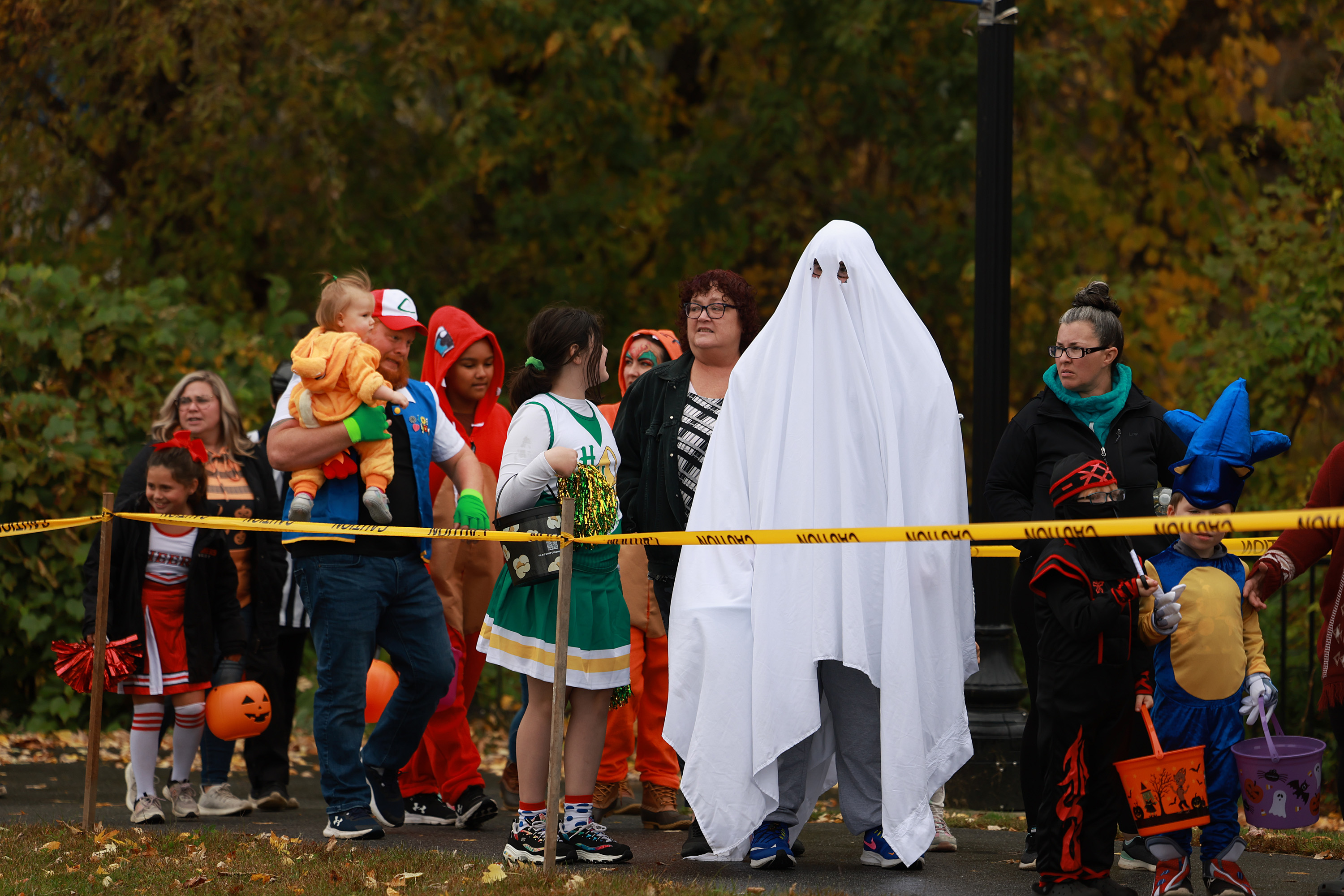 Halloween Mass Shooting As People Gunned Down During Trick-or-Treating ...