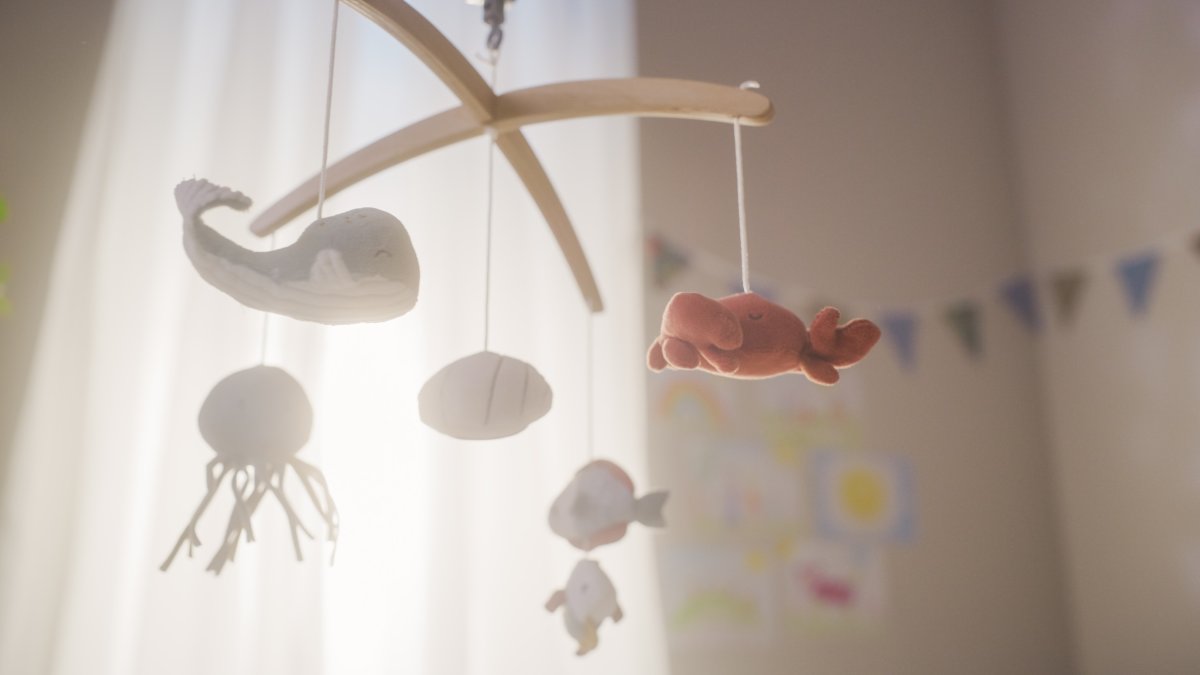 mom shock to see what's in crib