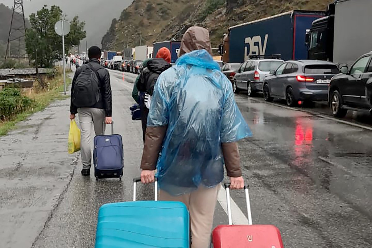 People carrying luggage 