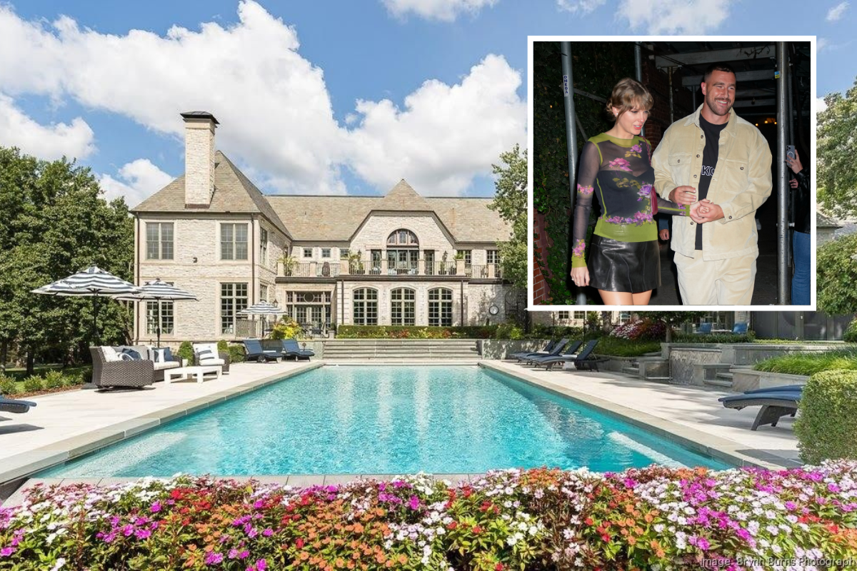 Taylor Swift, Travis Kelce and the palace pool