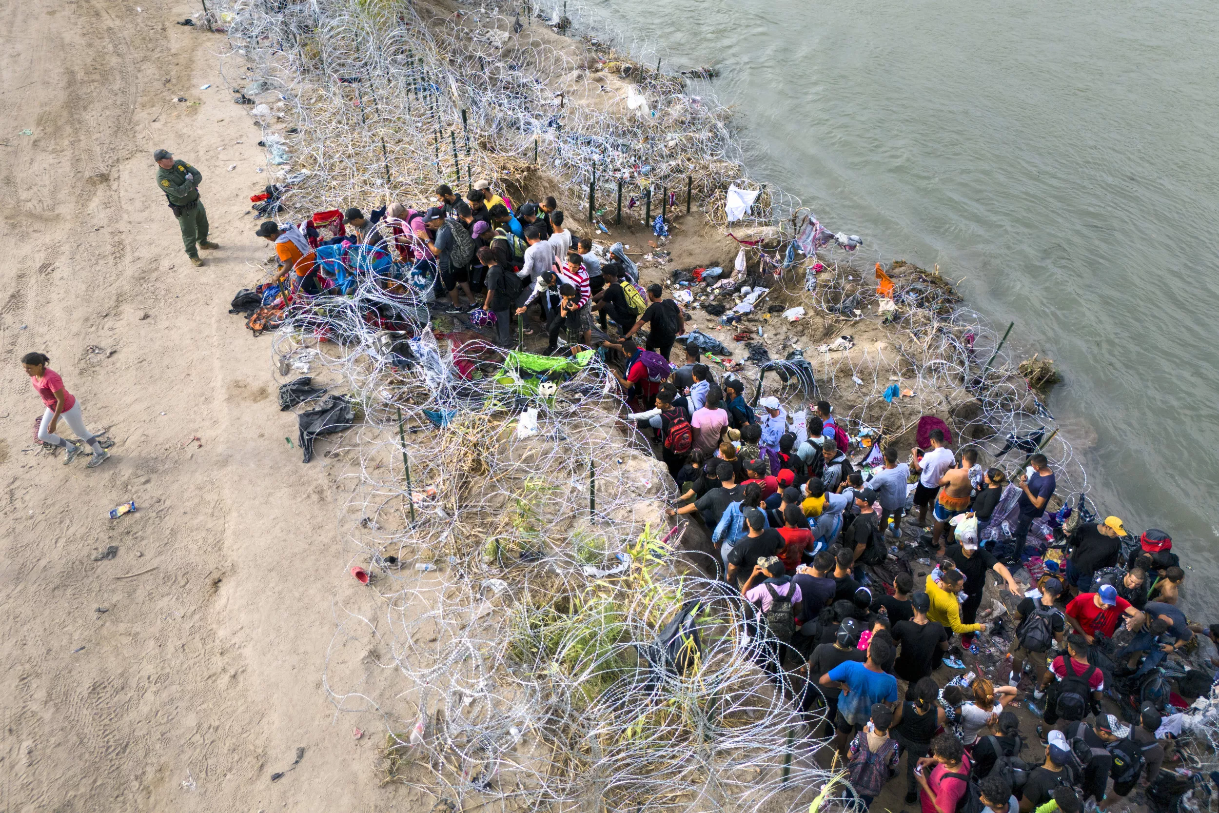 Don't Equate Border Security, Immigration Policy Says Actor, Ex-BPA Vargas - Vimarsana News