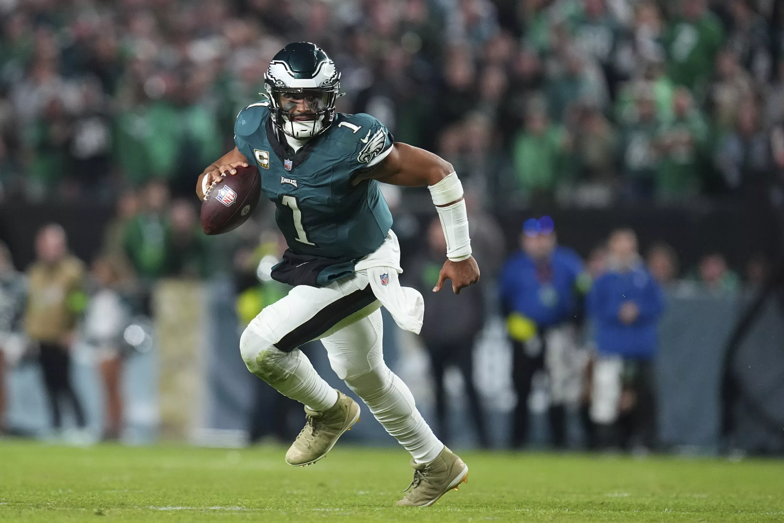 Eagles Back to the Super Bowl? 5 Key Questions for 2nd Half of NFL Season - Vimarsana News