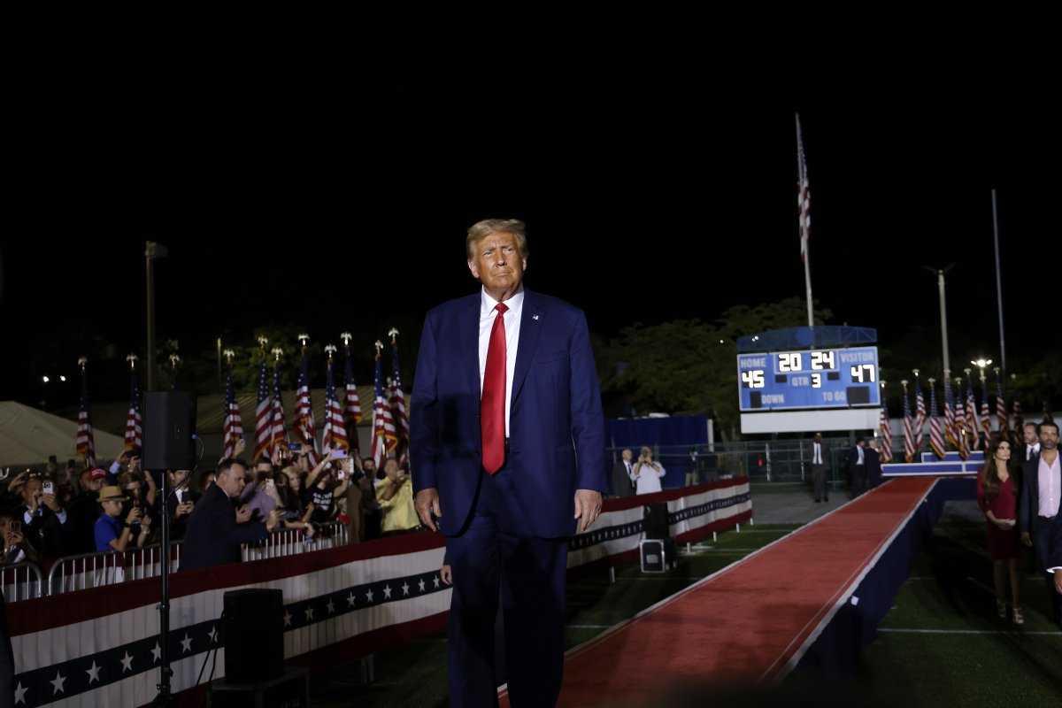 Donald Trump at campaign rally in Florida