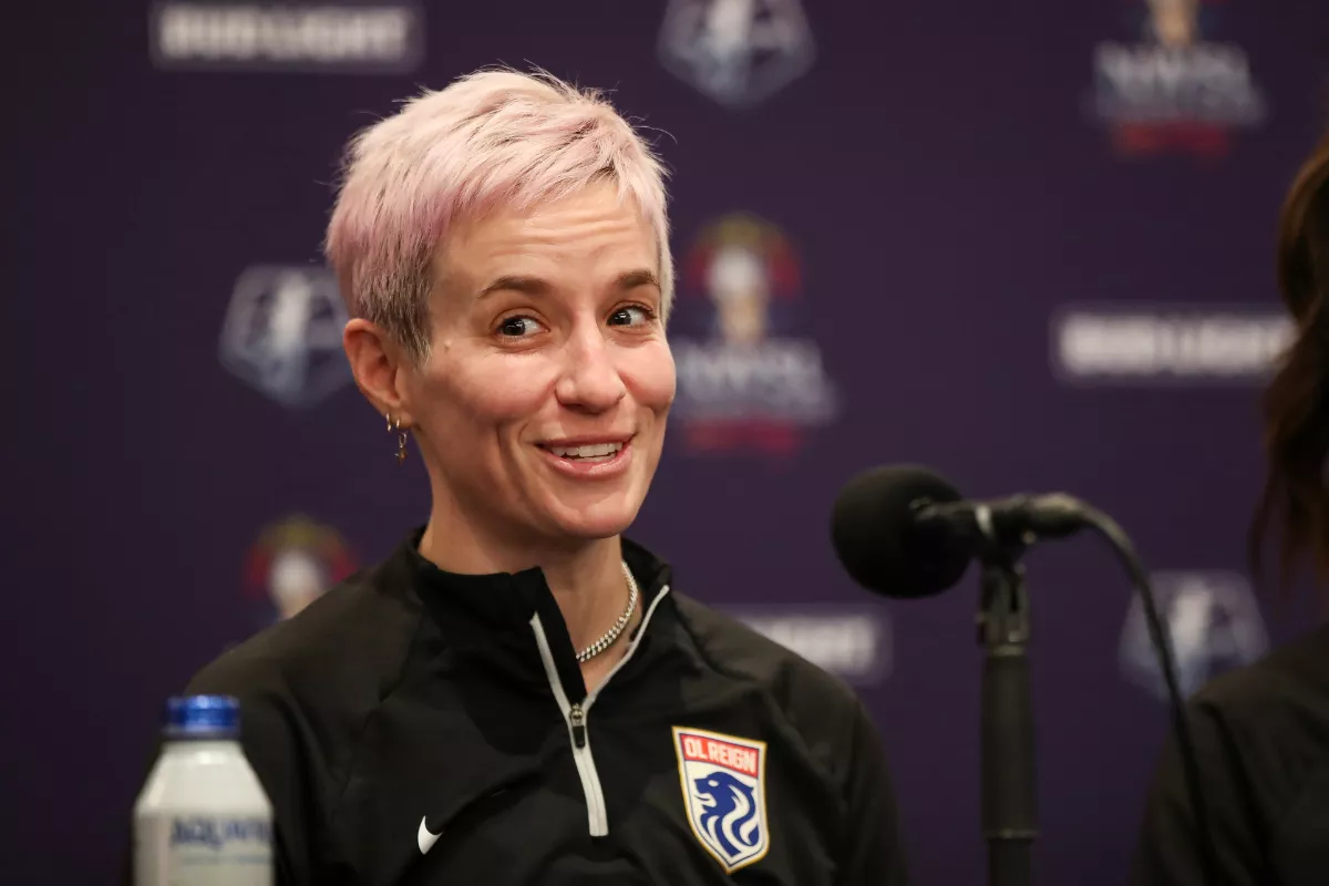 Megan Rapinoe is Coming Under Fire - Vimarsana News