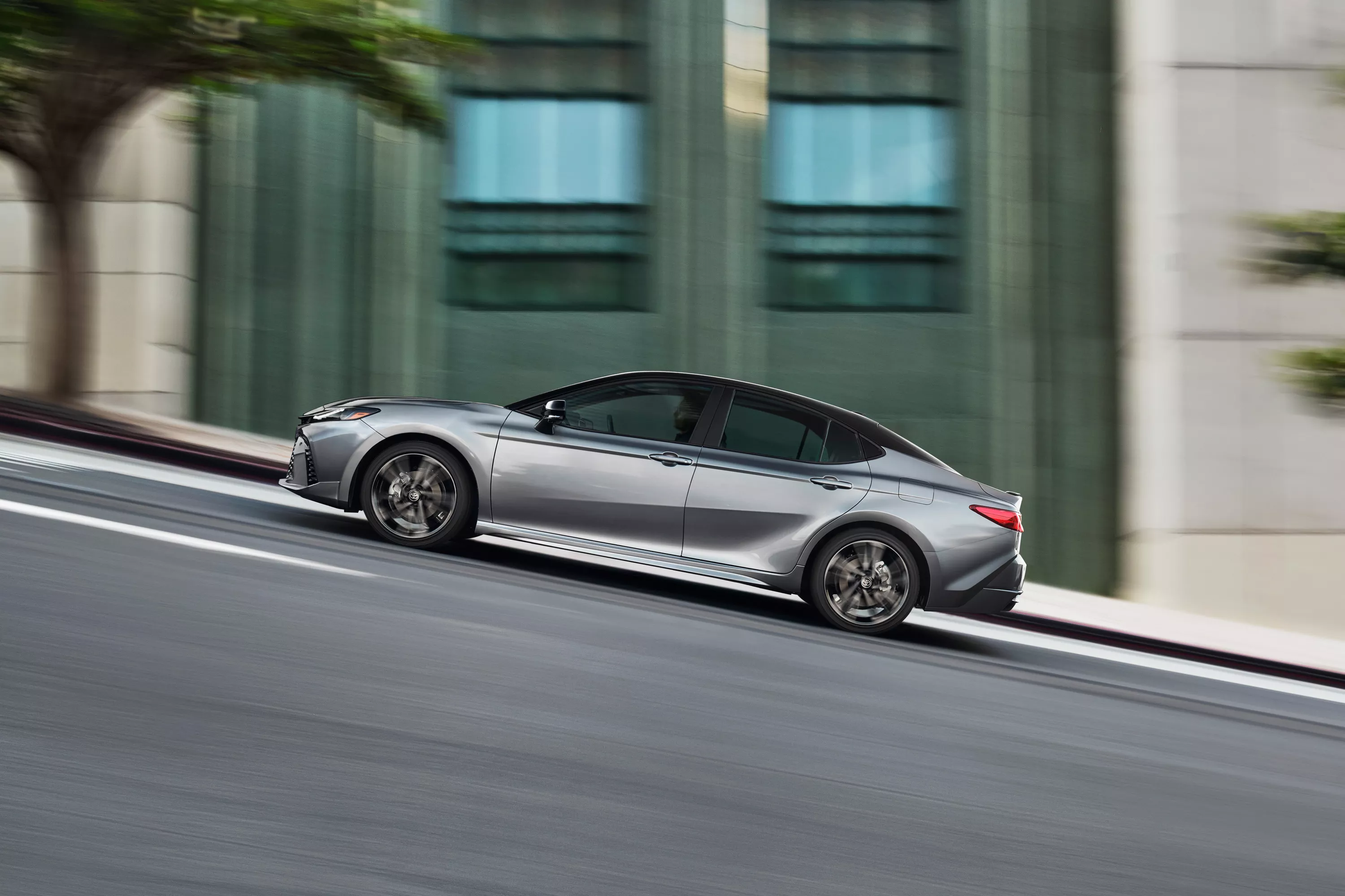 Toyota Goes Green for New-Generation Camry - Vimarsana News