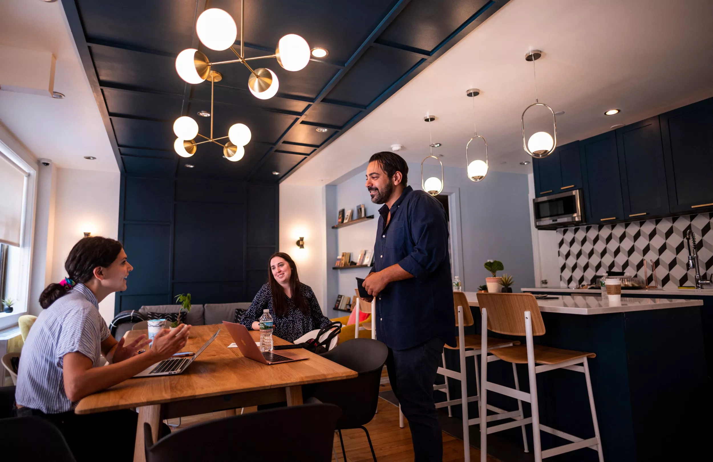 Inside Communal Living: Shared Living Spaces Explode in Popularity - Vimarsana News