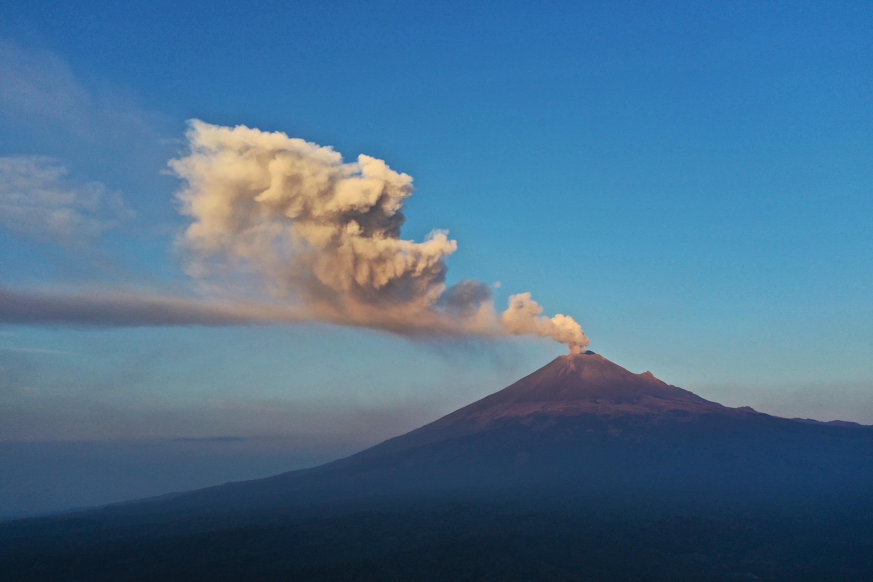 Mexico Volcano Shoots Ash 20,000 Feet Into Air, Eruption Seen From Space