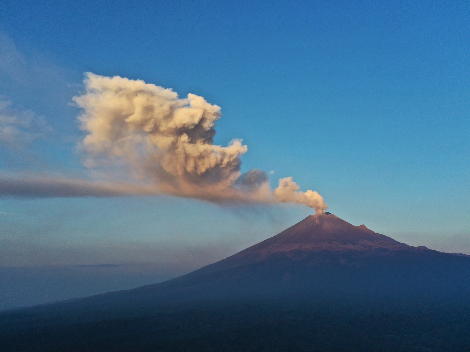 6 Foot Exploding Volcano Volcano Eruption