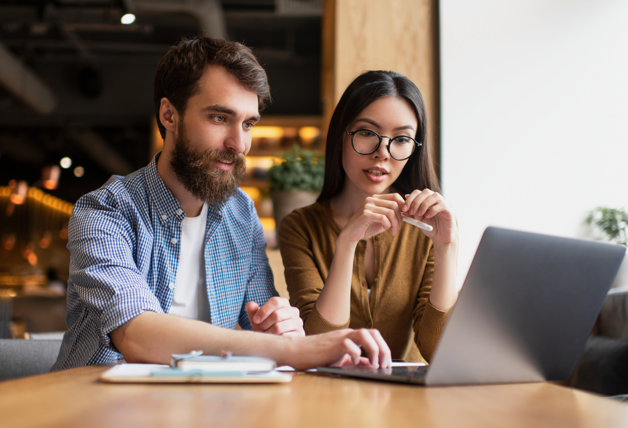 Mastering the Art of Strategic Partnerships