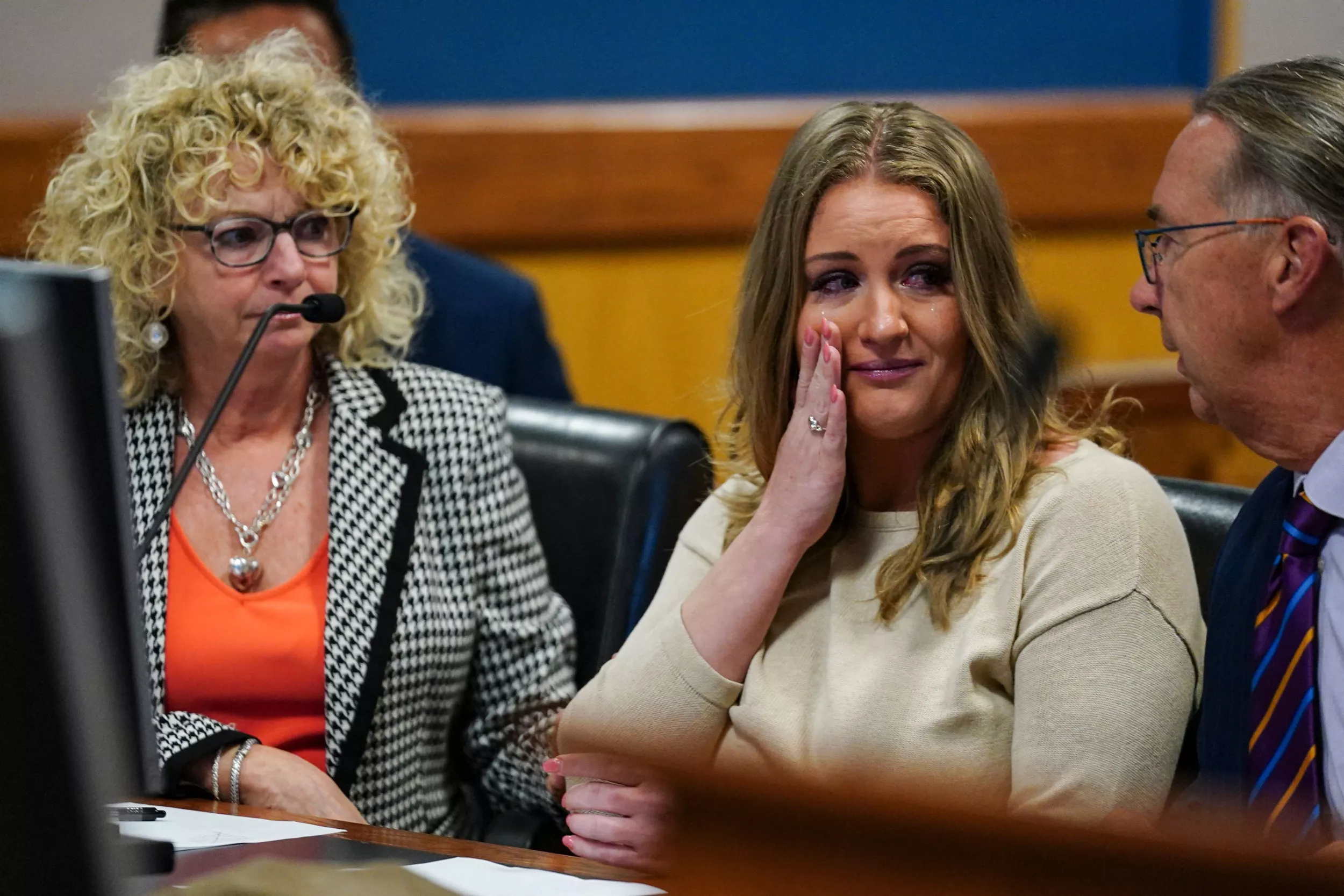 Jenna Ellis's War With MAGA Hits a Boiling Point - Vimarsana News