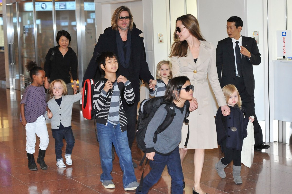 Brad Pitt, Angelina Jolie with their children