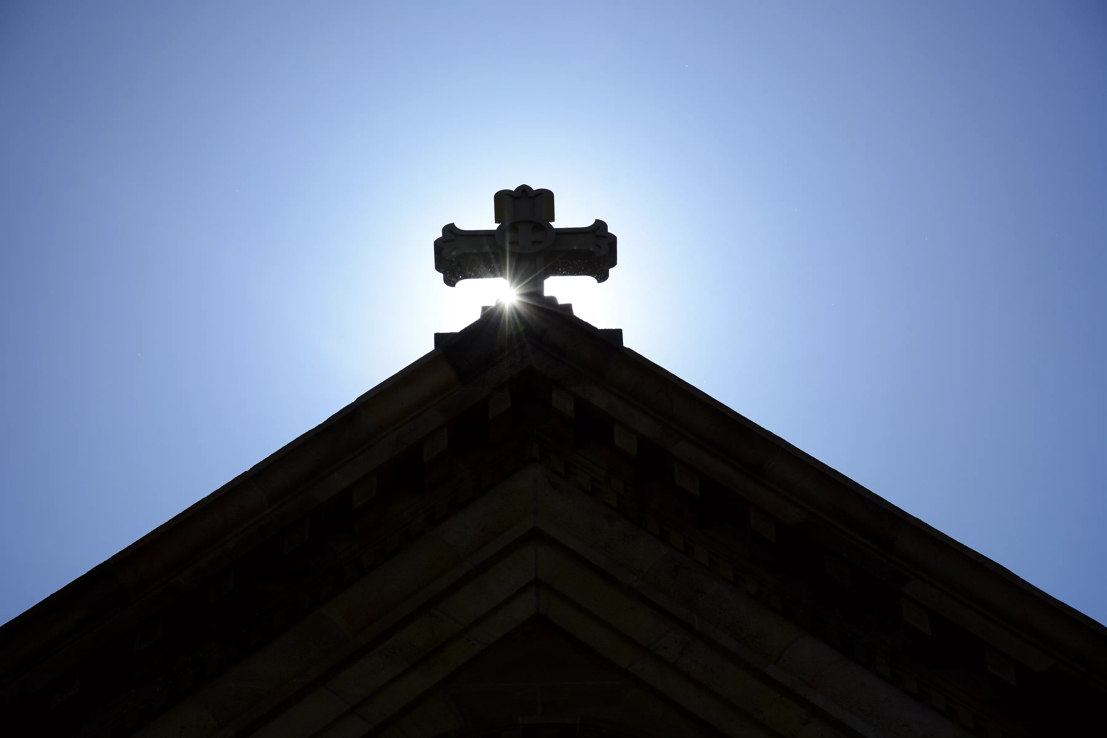 Christian School Sues After Forfeiting Game Against Transgender Athlete - Vimarsana News