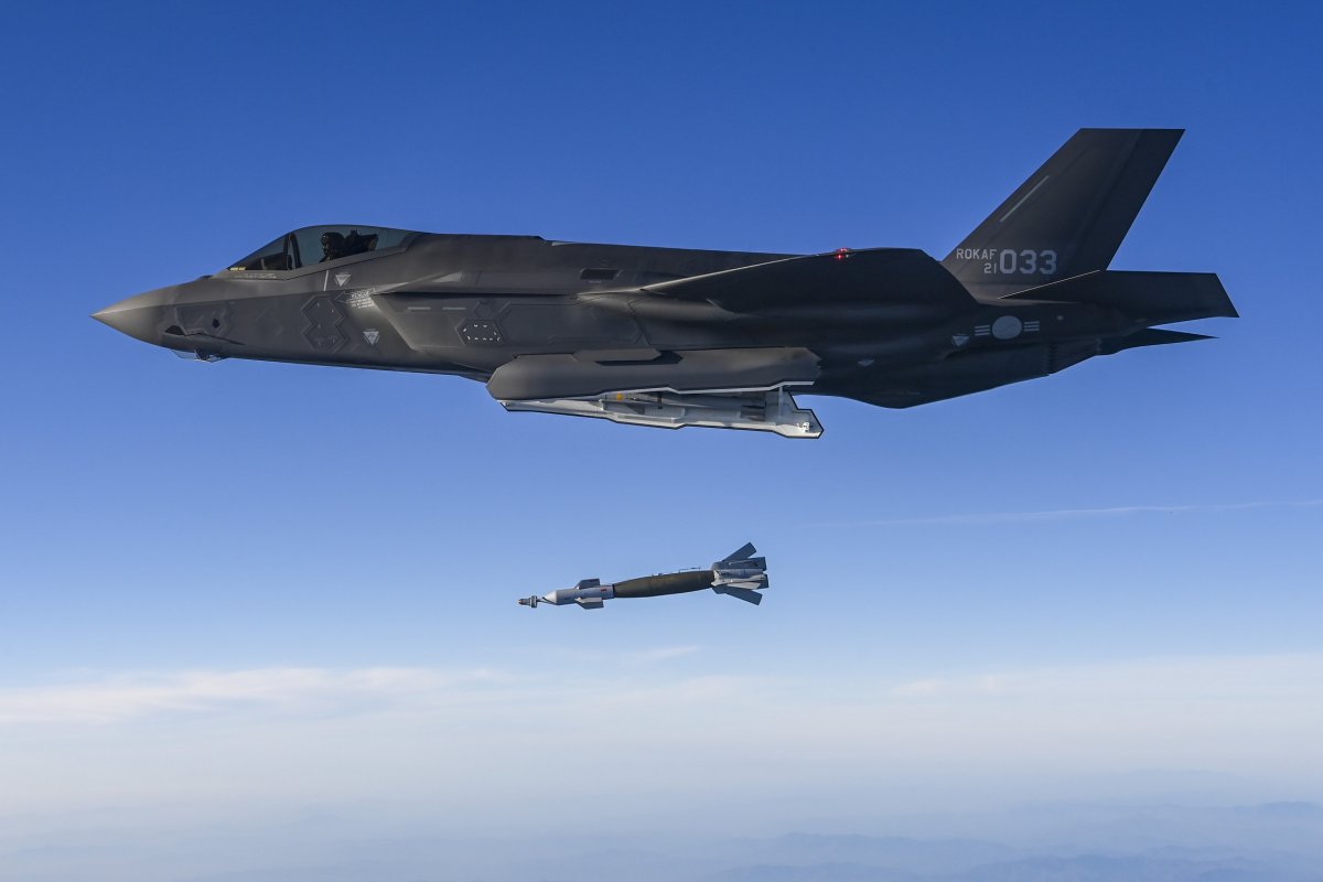 South Korean F-35s Conduct Air Drills