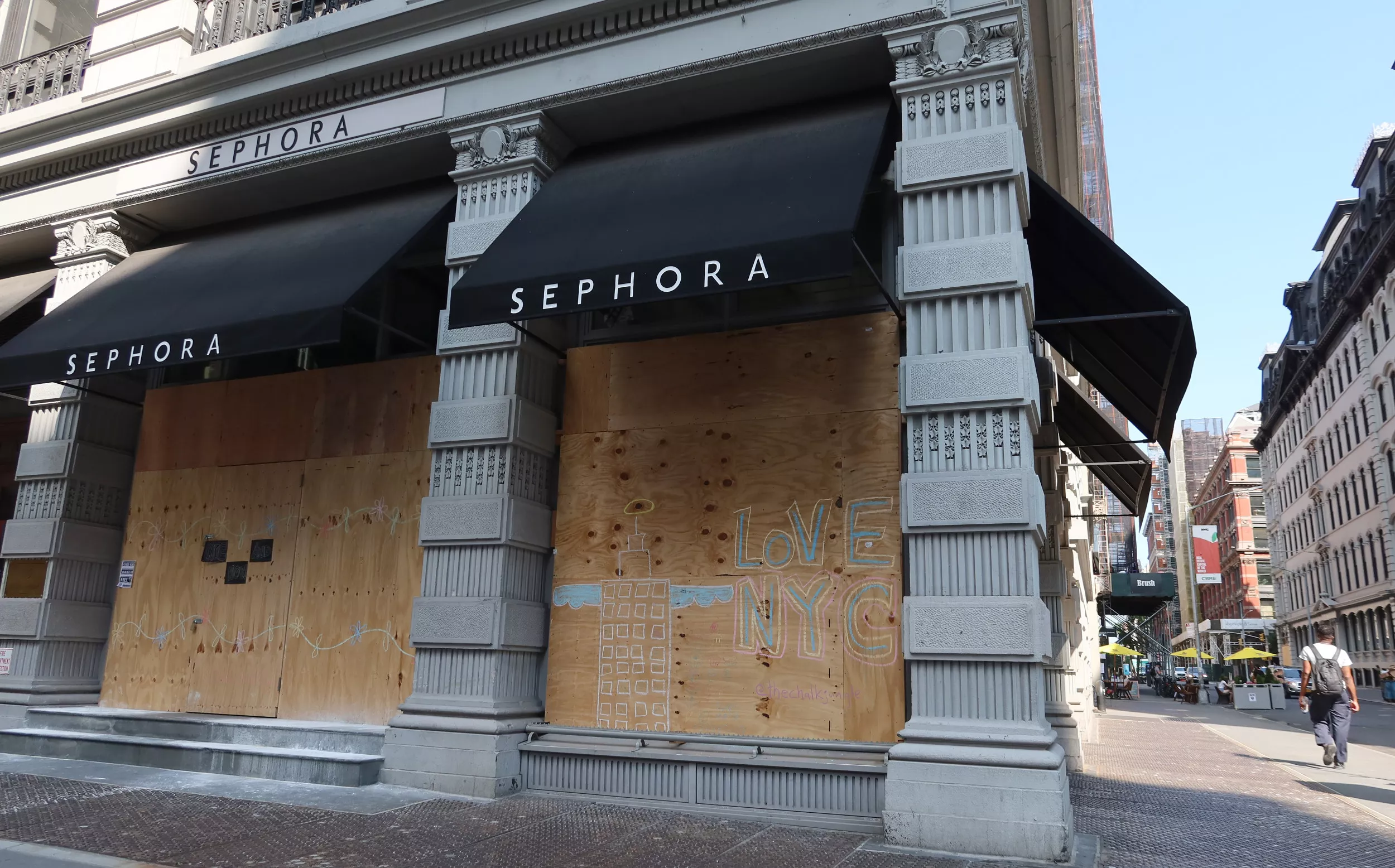Sephora Is Getting Canceled Over Pro-Palestinian Brands - Vimarsana News