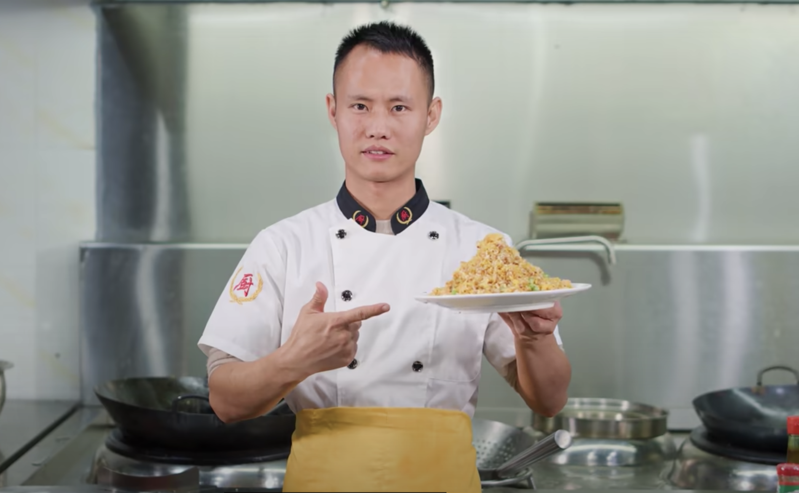 Internet Chef Wang Gang Cooks Fried Rice