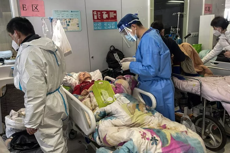 China hospitals on verge of collapse