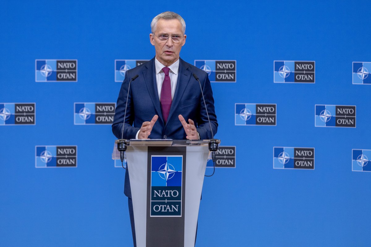 Tổng thư ký NATO Jens Stoltenberg