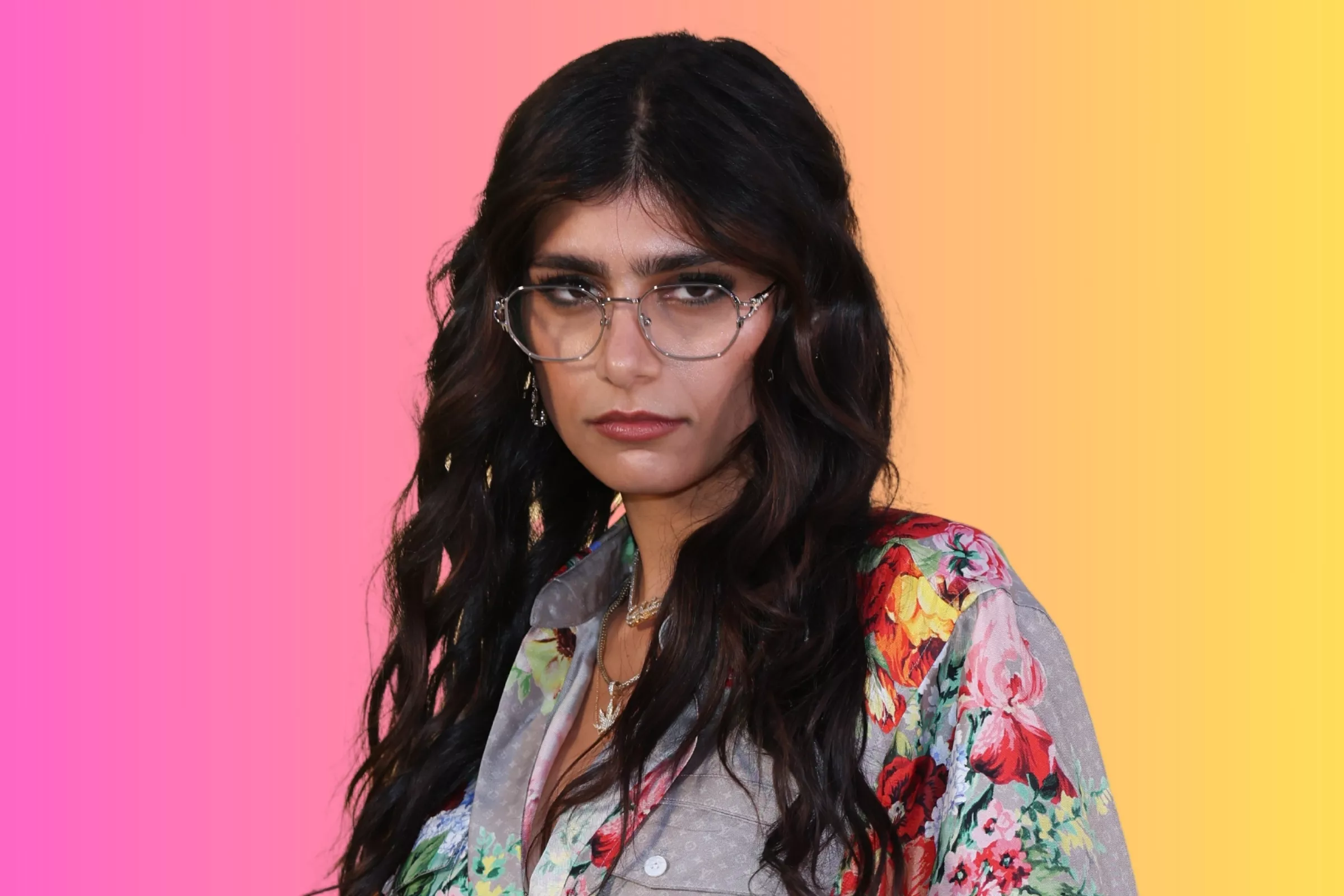 Mia Khalifa Reacts to Song Calling for Her Murder - Vimarsana News