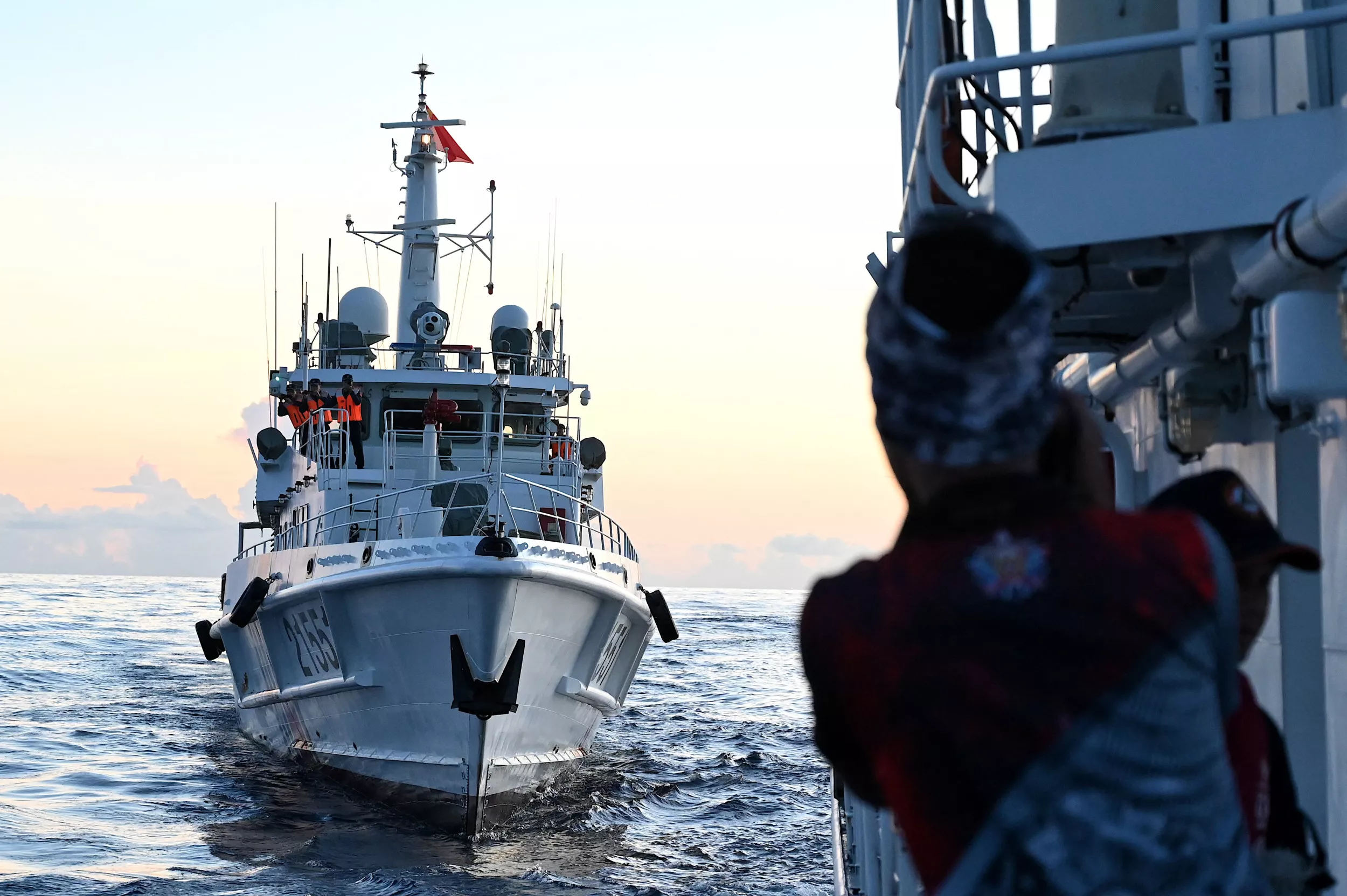 US Ally's Escort Vessels to Guard 'Christmas Convoy' Amid Feud With China - Vimarsana News
