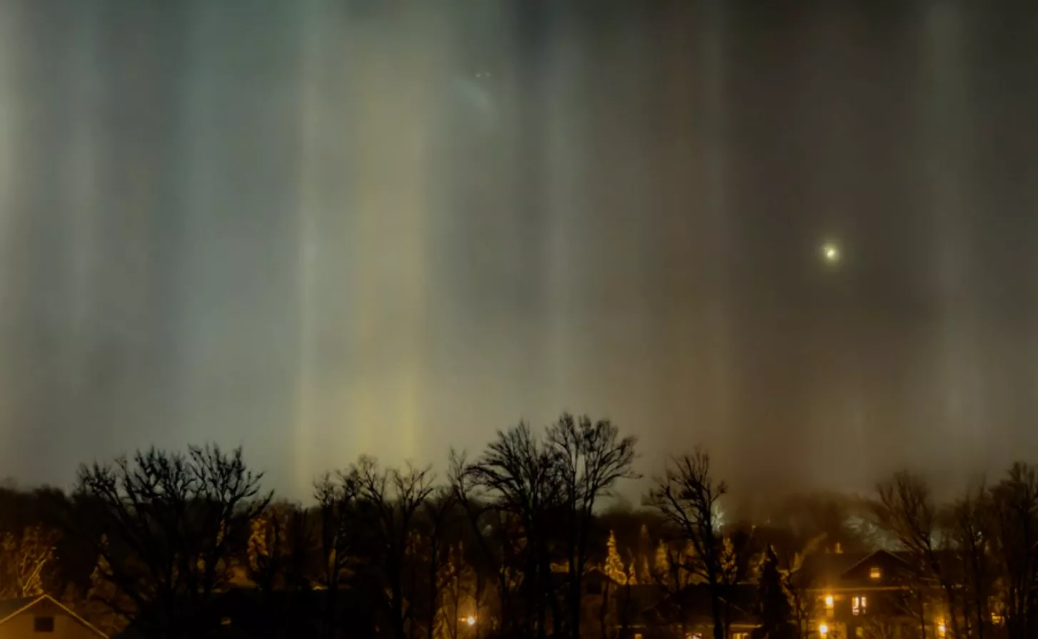 Photo Shows Bizarre Ice Crystals Form Over New England - Vimarsana News